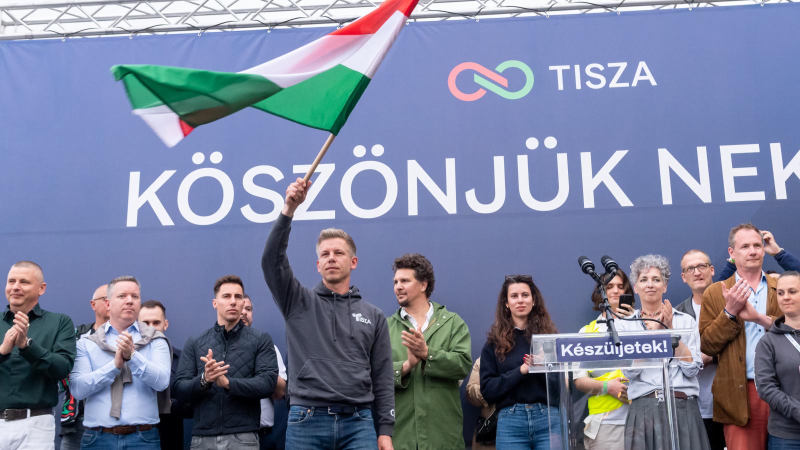 Szinte valamennyi közvélemény-kutató szerint a Tisza áll nyerésre