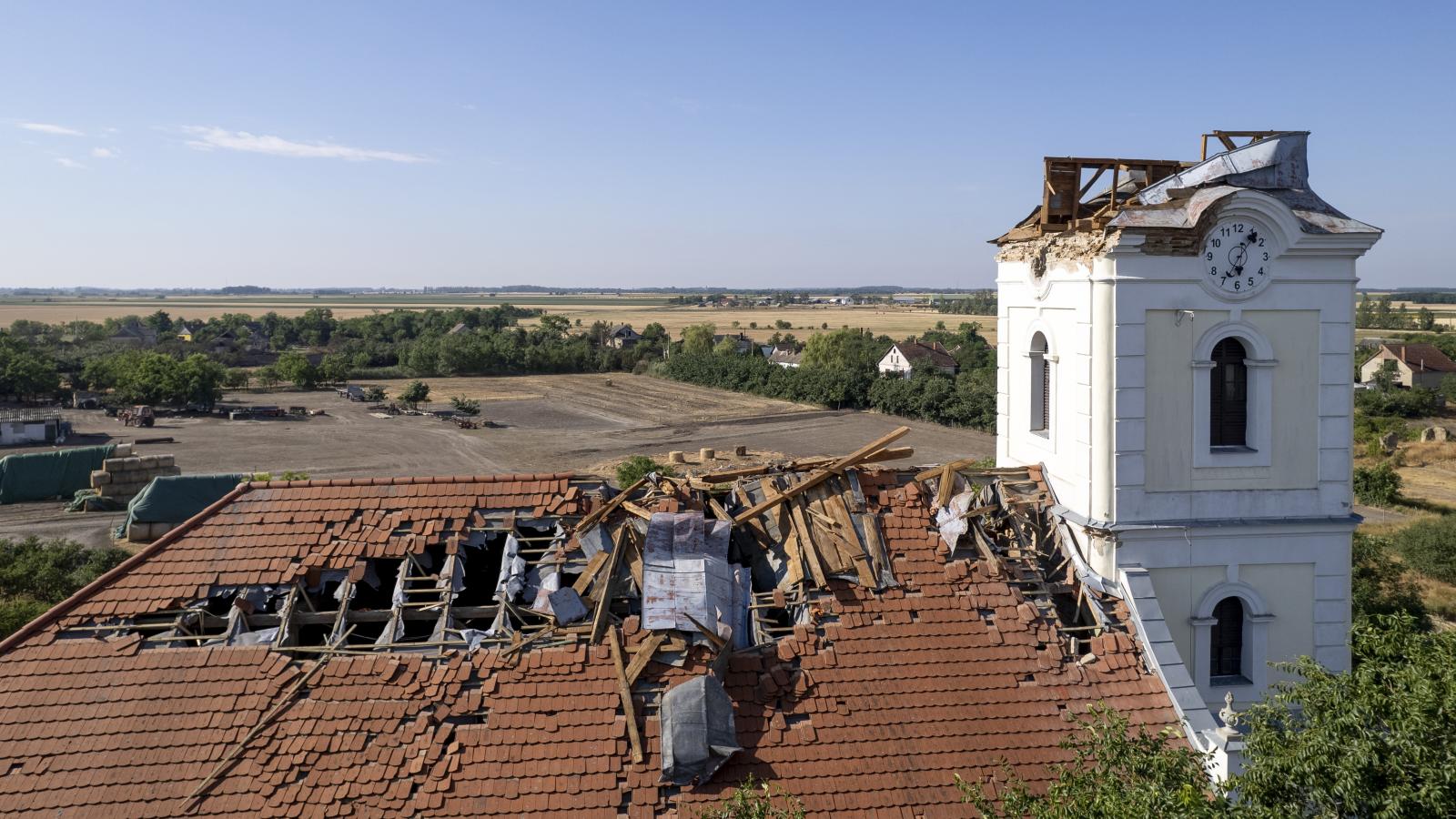 Viharkár. A népi megfigyeléseket nyugodtan el lehet felejteni