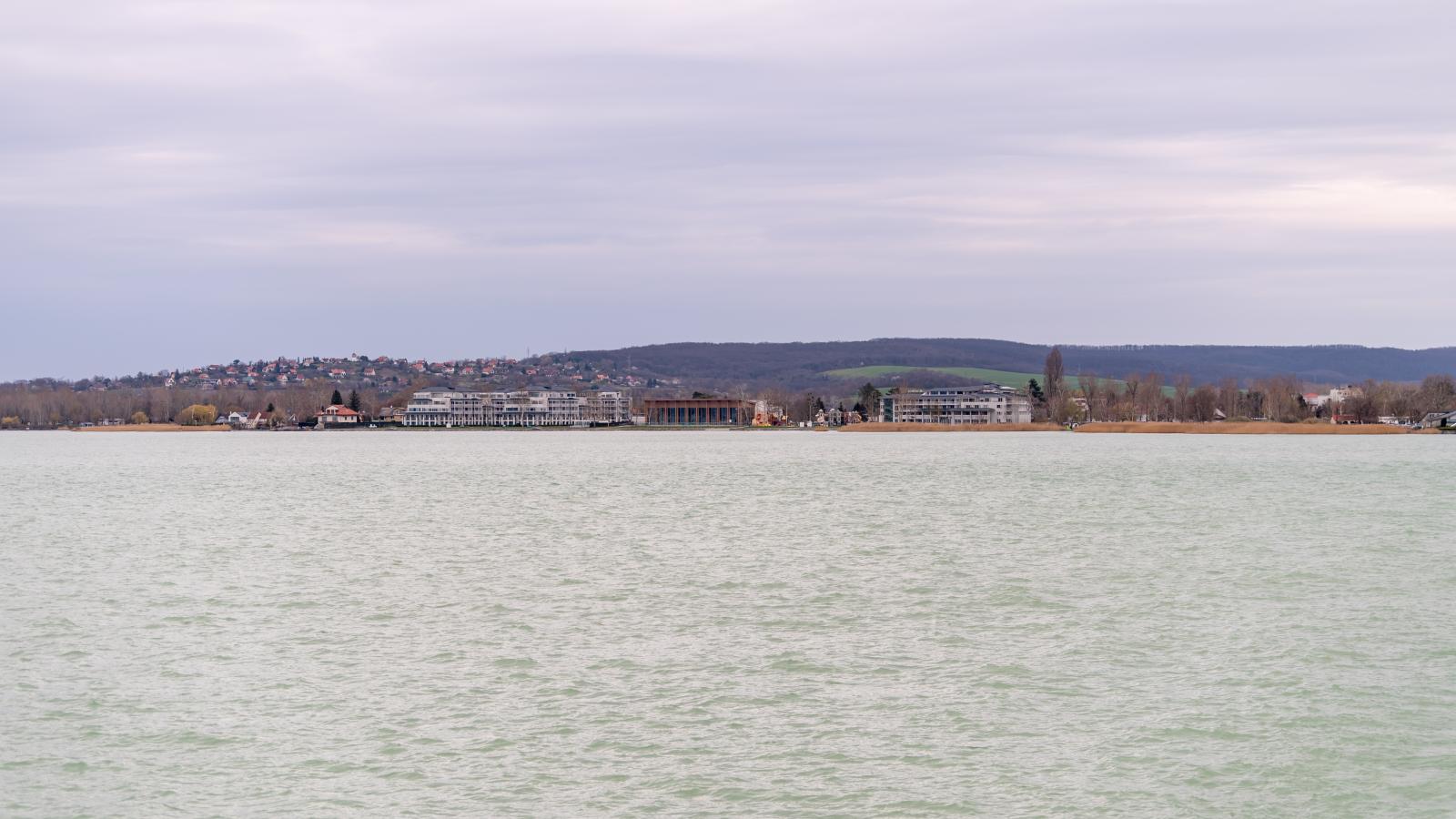 Illusztráció: A Balaton Szántódnál egy korábbi felvételen
