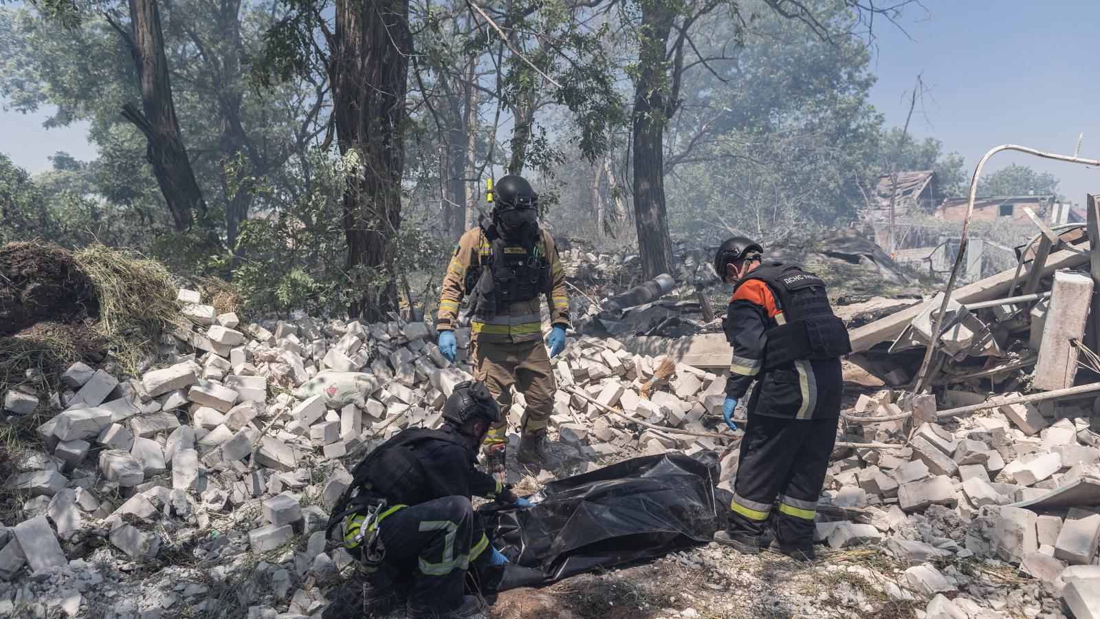 Ukrán mentőalakulat Kosztantyinivka térségében július 9-én