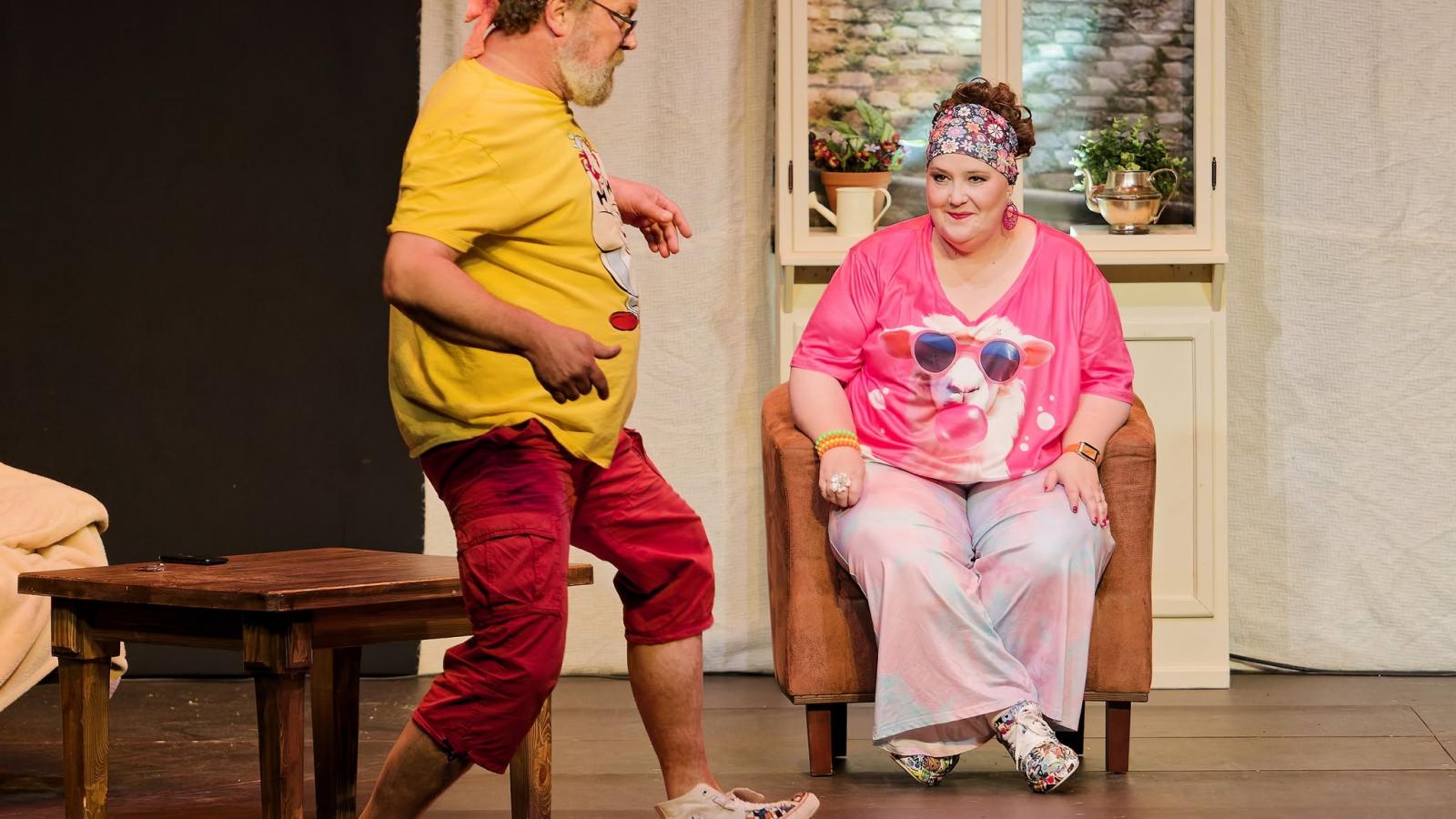 A Felső szomszédokban mélyebb lelki rétegekbe is eljutnak a szereplők