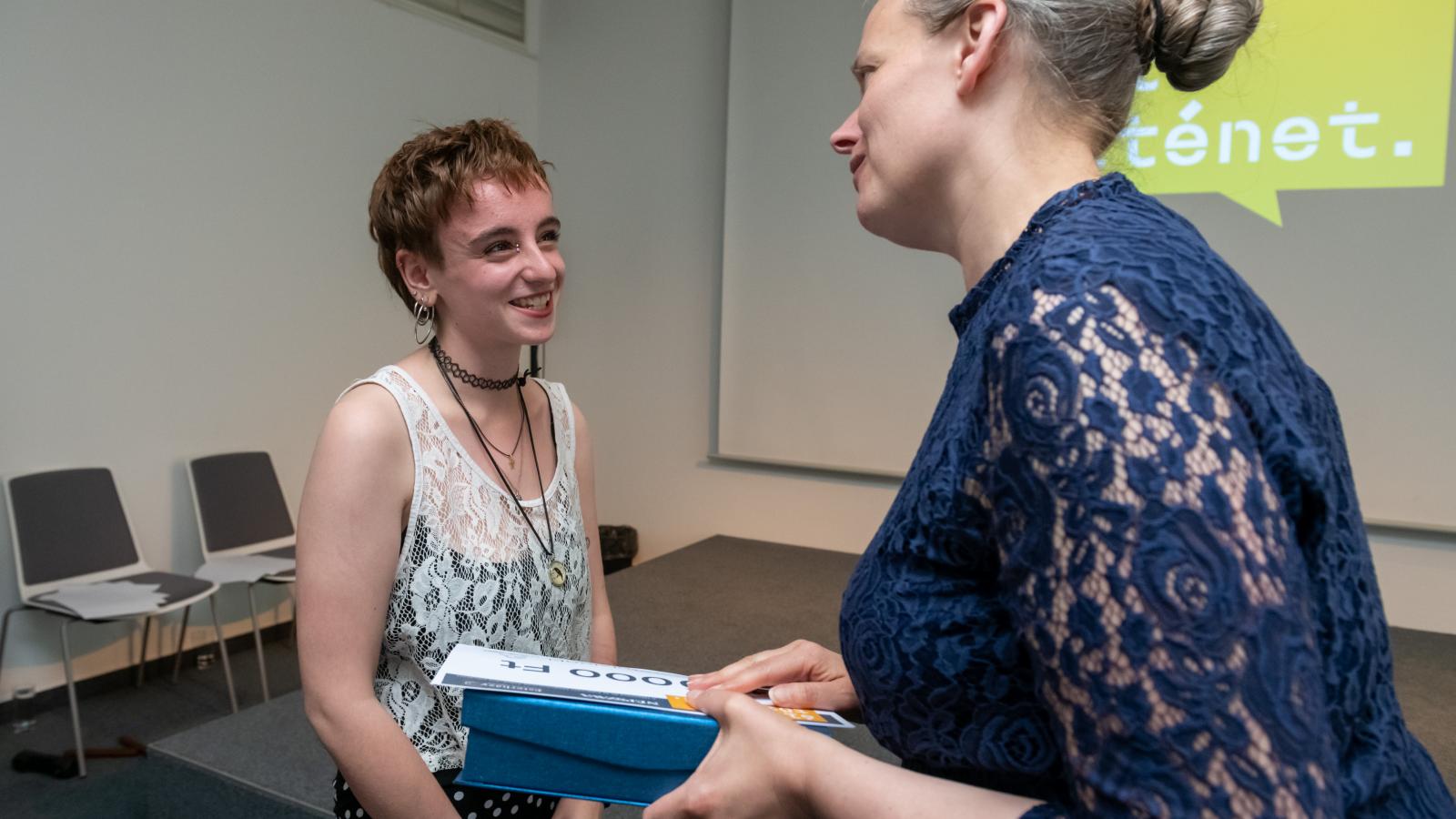 „Ahogy láttam, hogy már csak száz nap van hátra, amikor elkezdtem strigulázni ötven naptól, amikor kiléptem, és azóta is – egyre jobban vagyok.”