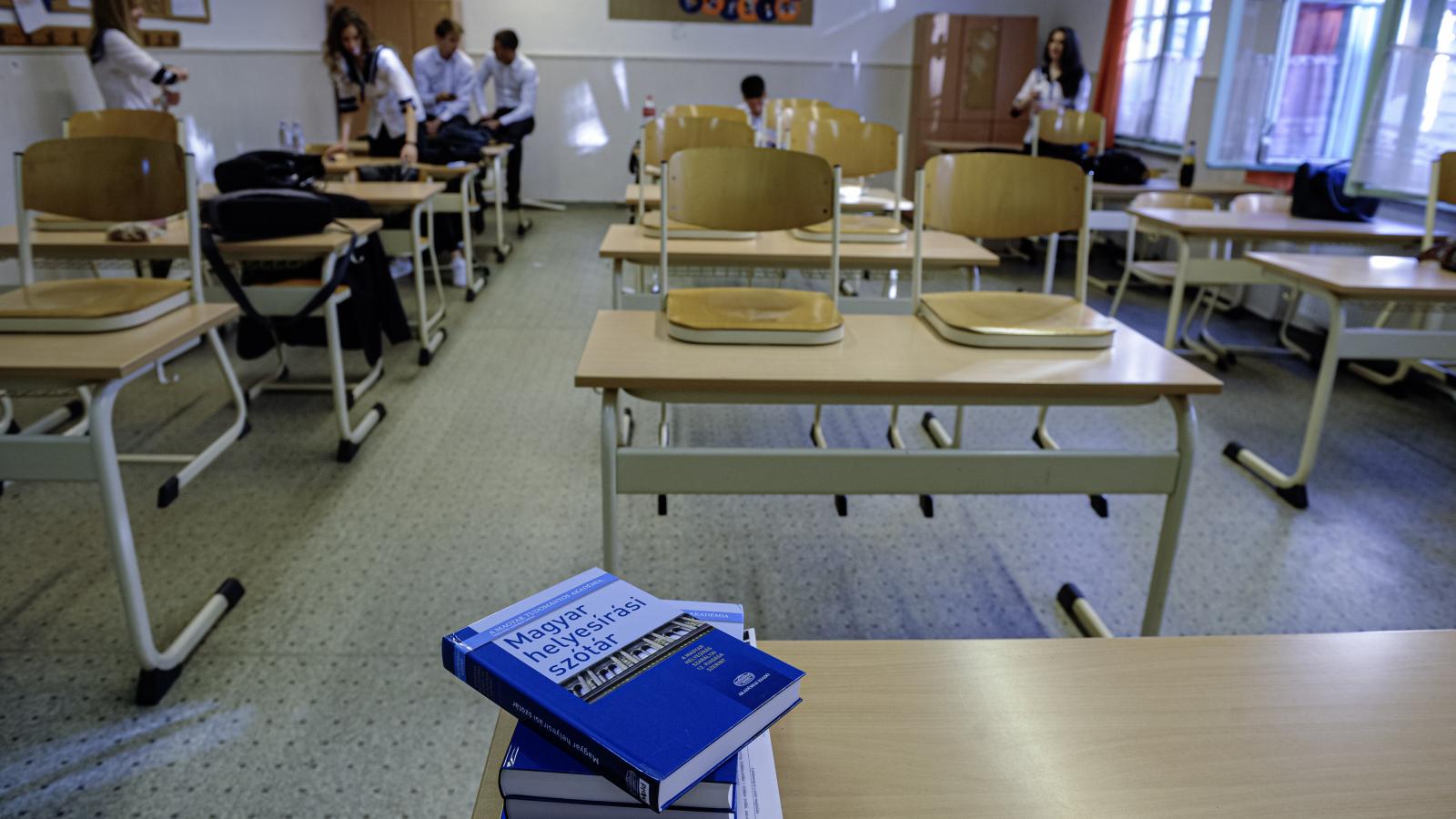 A legtöbb panaszt a köznevelésből, szülőktől kapta az ombudsman