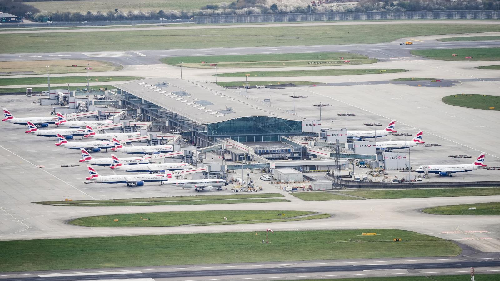 Felszállásra váró gépek a világ egyik legforgalmasabb repülőterén