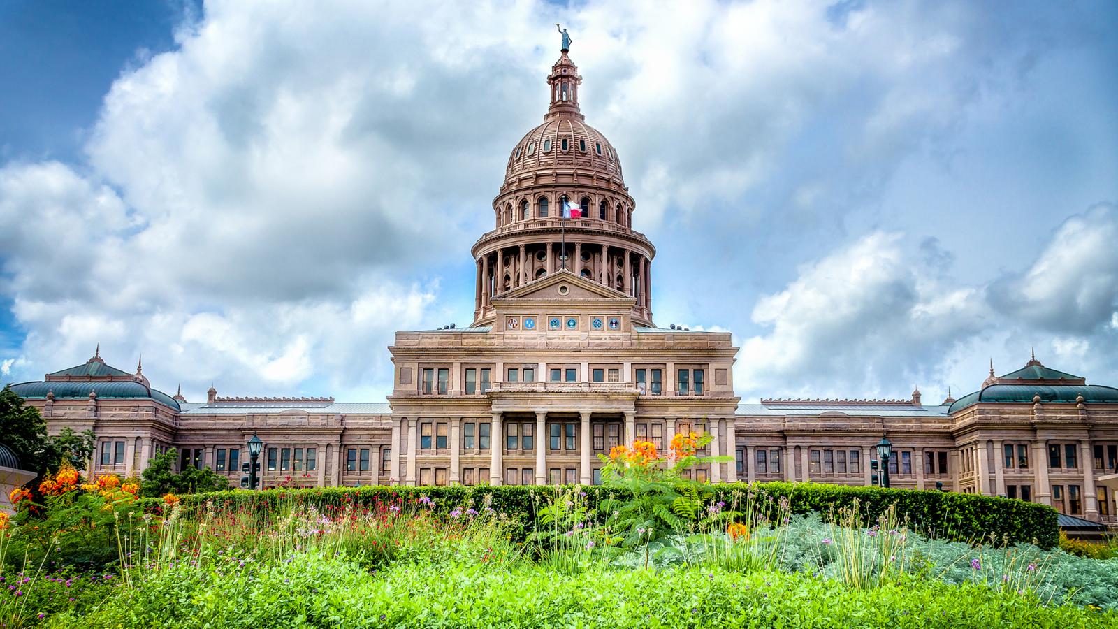 A texasi
törvényhozásban
már
a mai napon
szavazhatnak
az átrajzolt
választási
térkép elfogadásáról