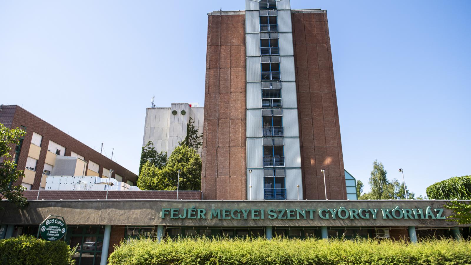 A székesfehérvári kórház. Már többször is megjelent ugyanez a baktérium