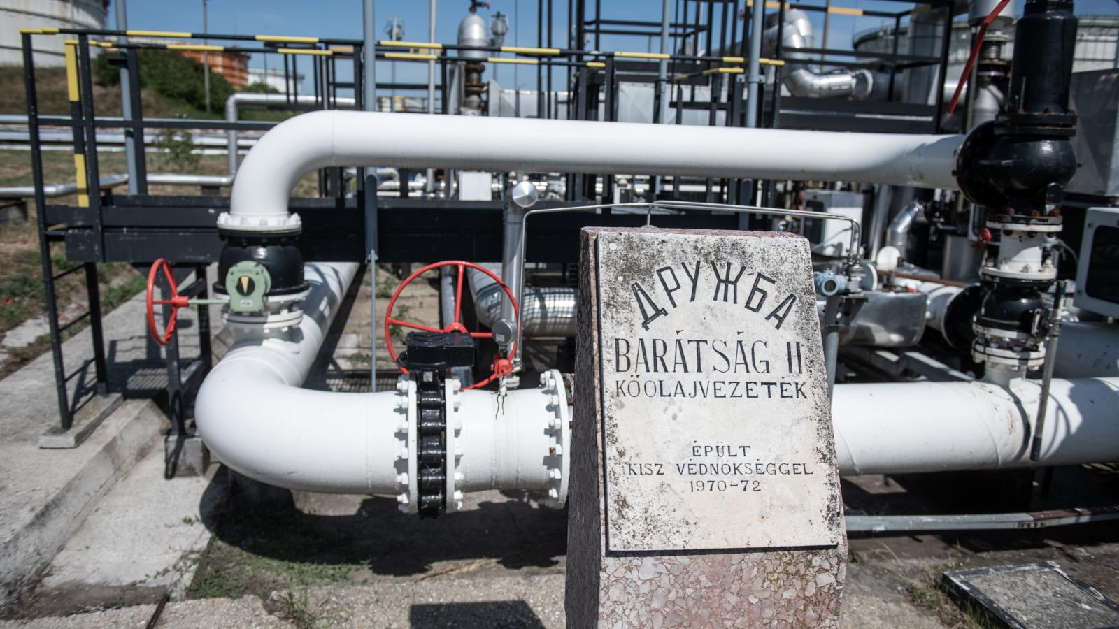 Orosz függőségünk fenntartására a háború kitörése óta is mindent megtett a magyar kormány