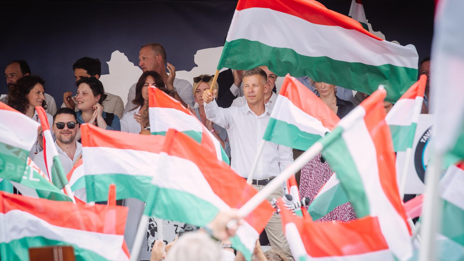 Magyar fehérvári gyűlése jól ellenpontozta Orbán tusványosi rendezvényét