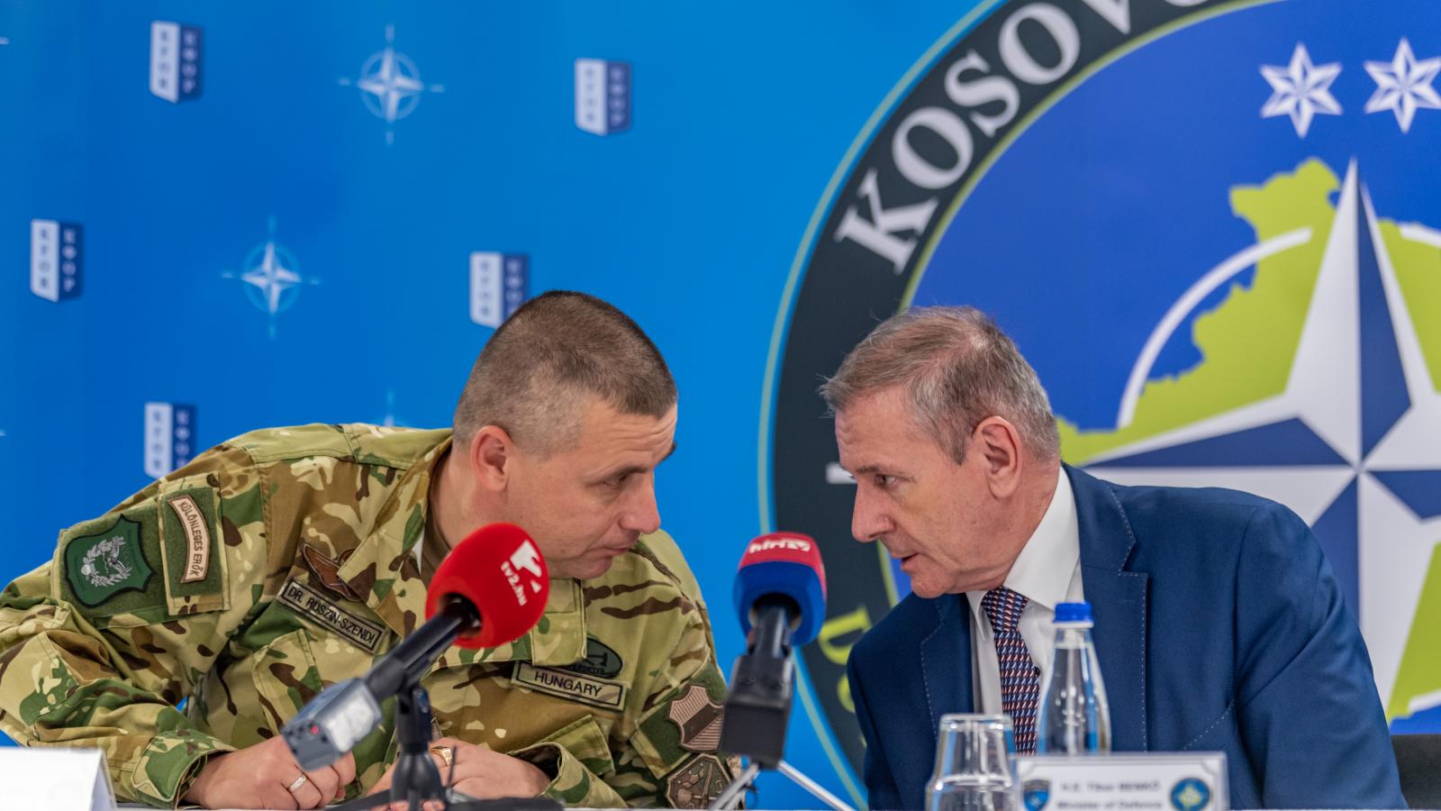 Ruszin-Szendi Romulusz és Benkő Tibor