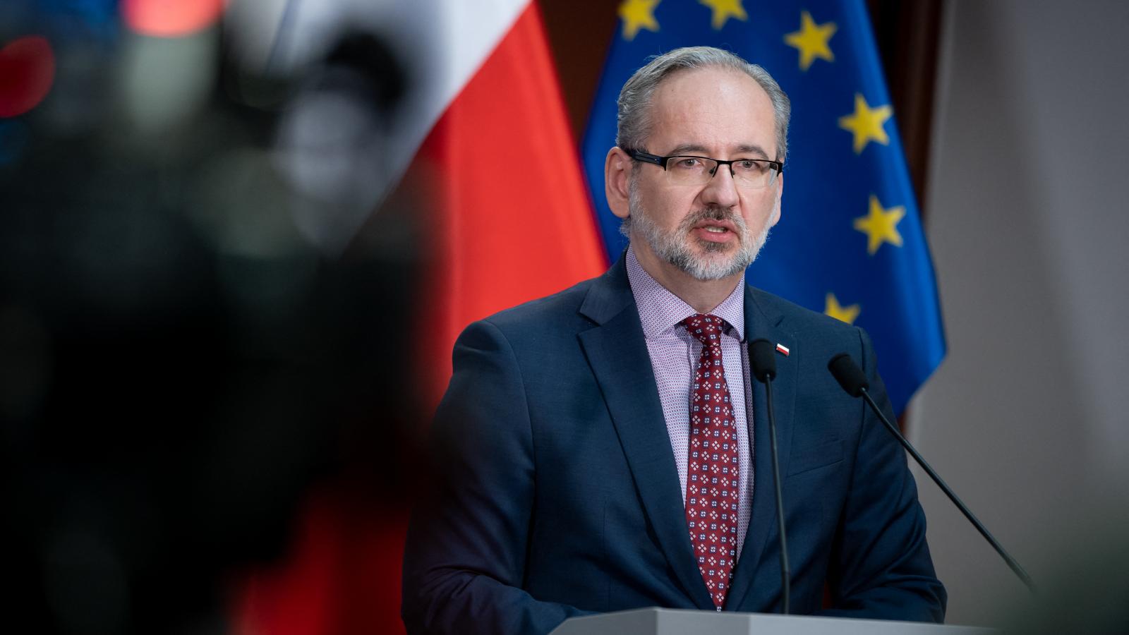 Adam Niedzielski - Korábbi felvétel