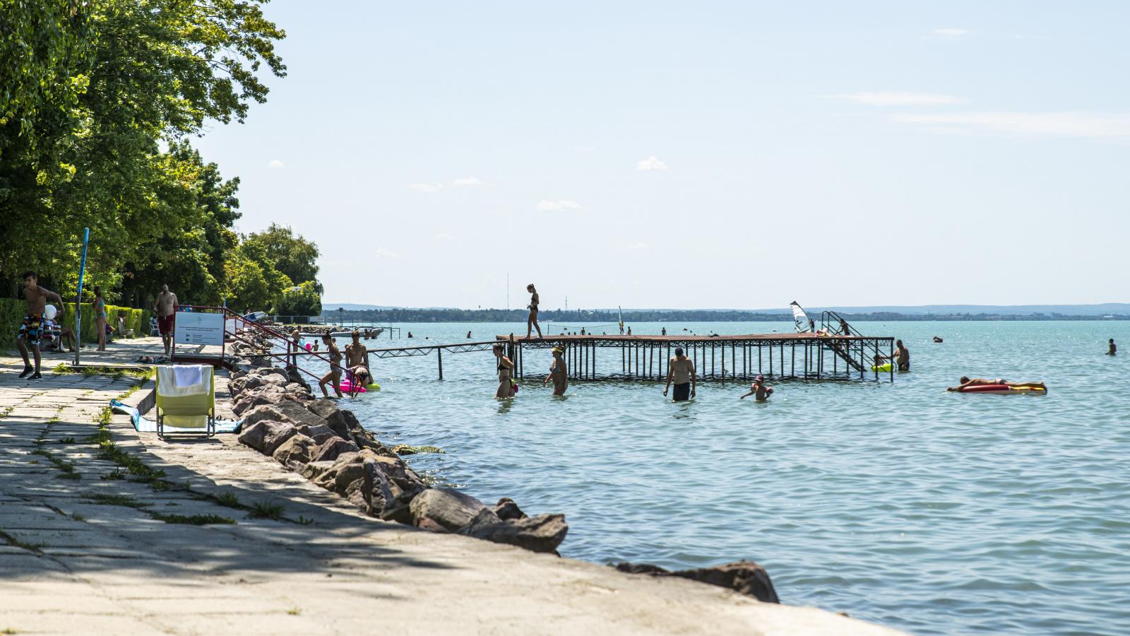 Itt szinte a teljes tópart magánkézbe kerülhet – hívta fel a figyelmet az elnökhelyettes