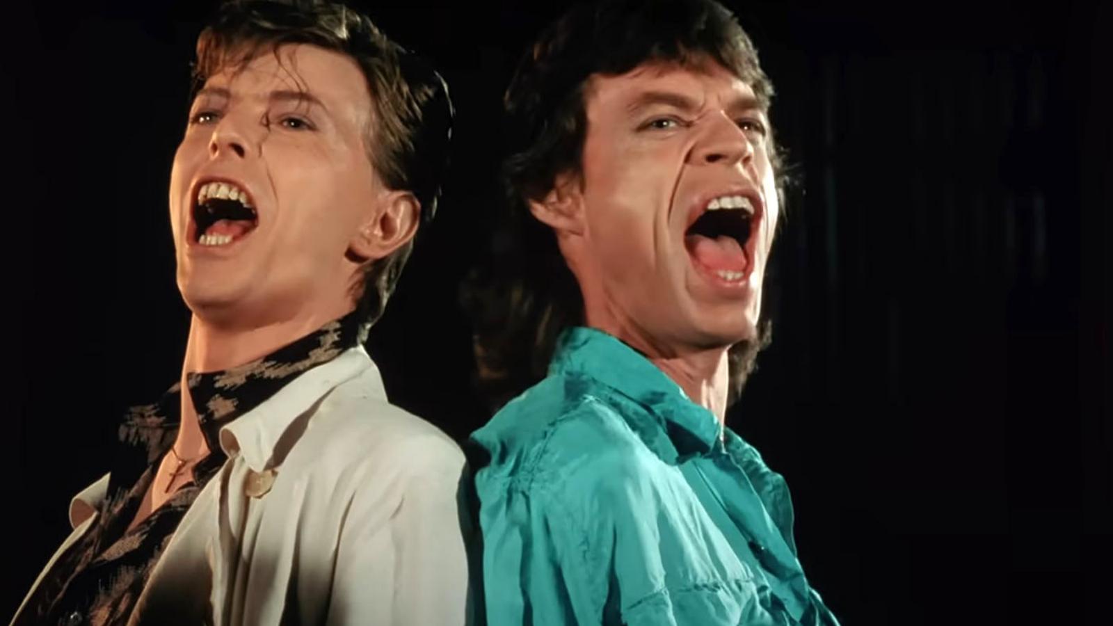 A Dancing in the Street című számot David Bowie és Mick Jagger melegítette fel 1985-ben