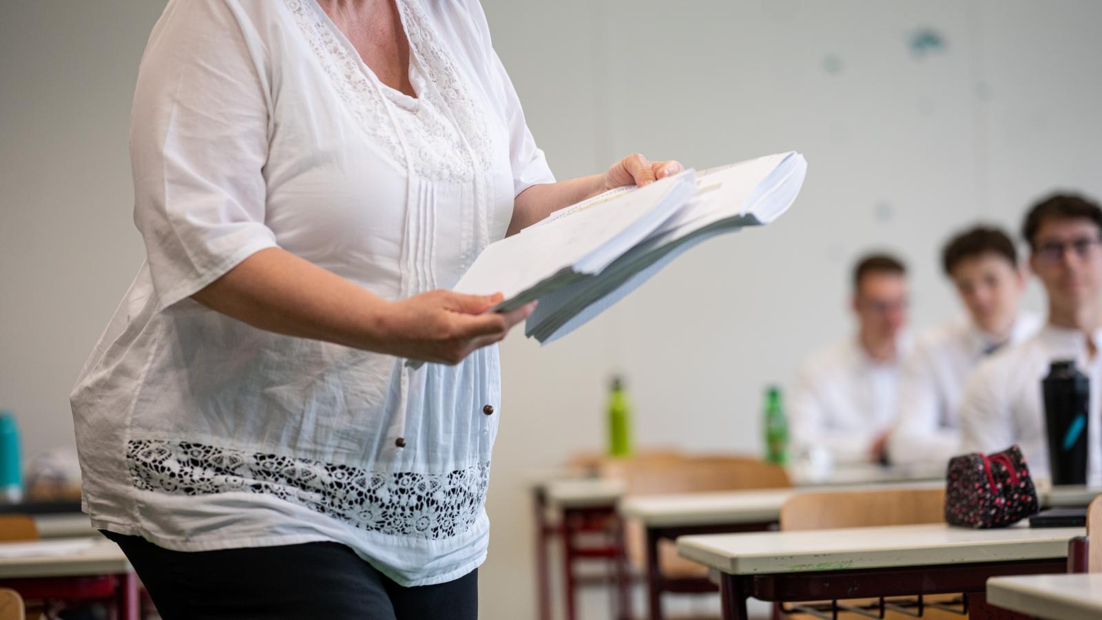 Az értékelés nemcsak pluszpénzt, hanem többletmunkát is okozott