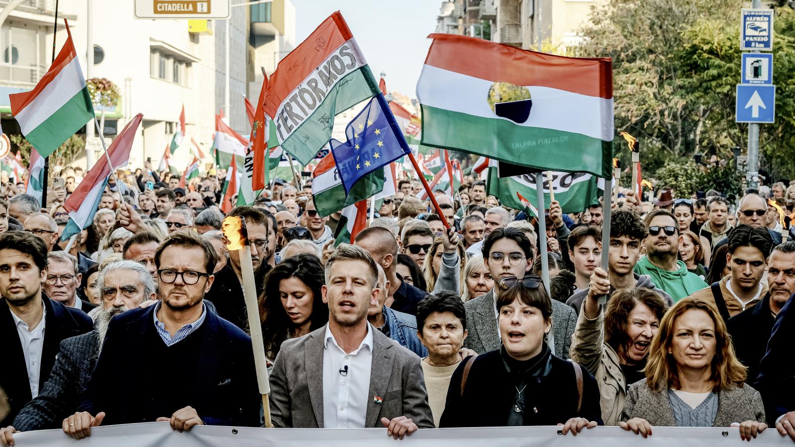 A Tisza Párt október 23-i vonulása 2024-ben