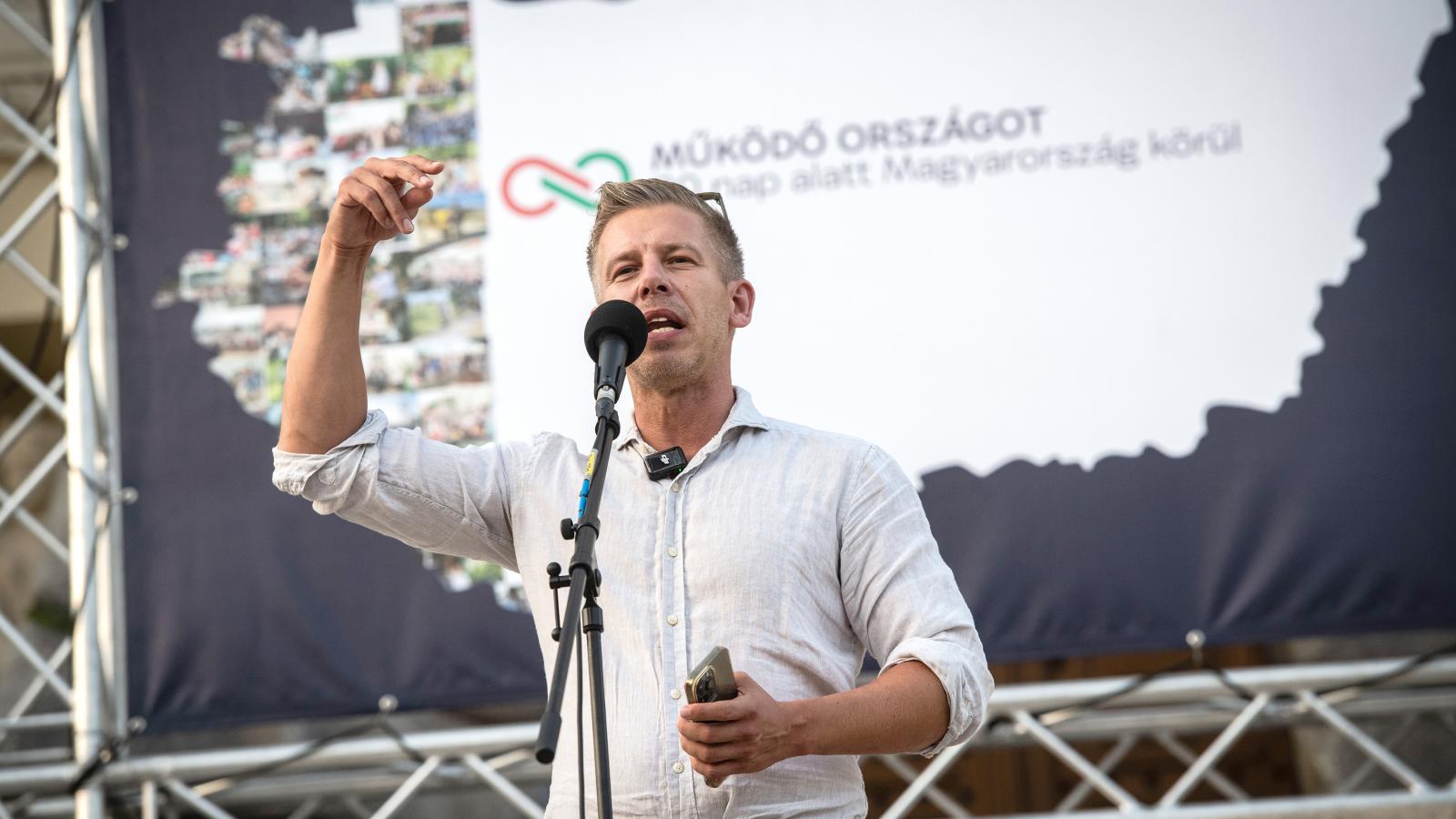 1-2 százalékponttal közelített a Fidesz, de továbbra is biztos a Tisza előnye