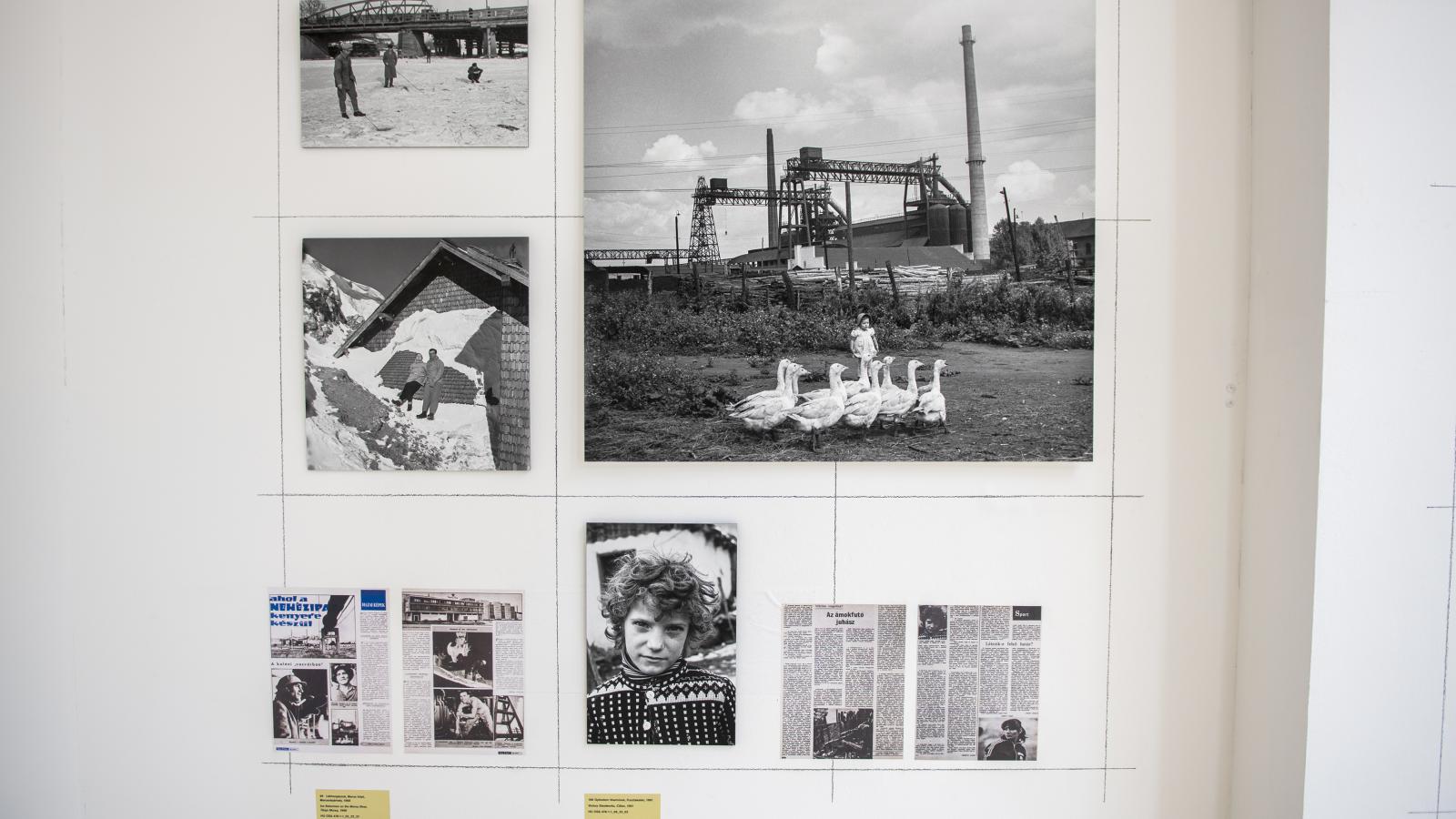 A pusztakaláni Győzelmi Vasművek, alatta egy tragikus sorsú pásztorlány portréja