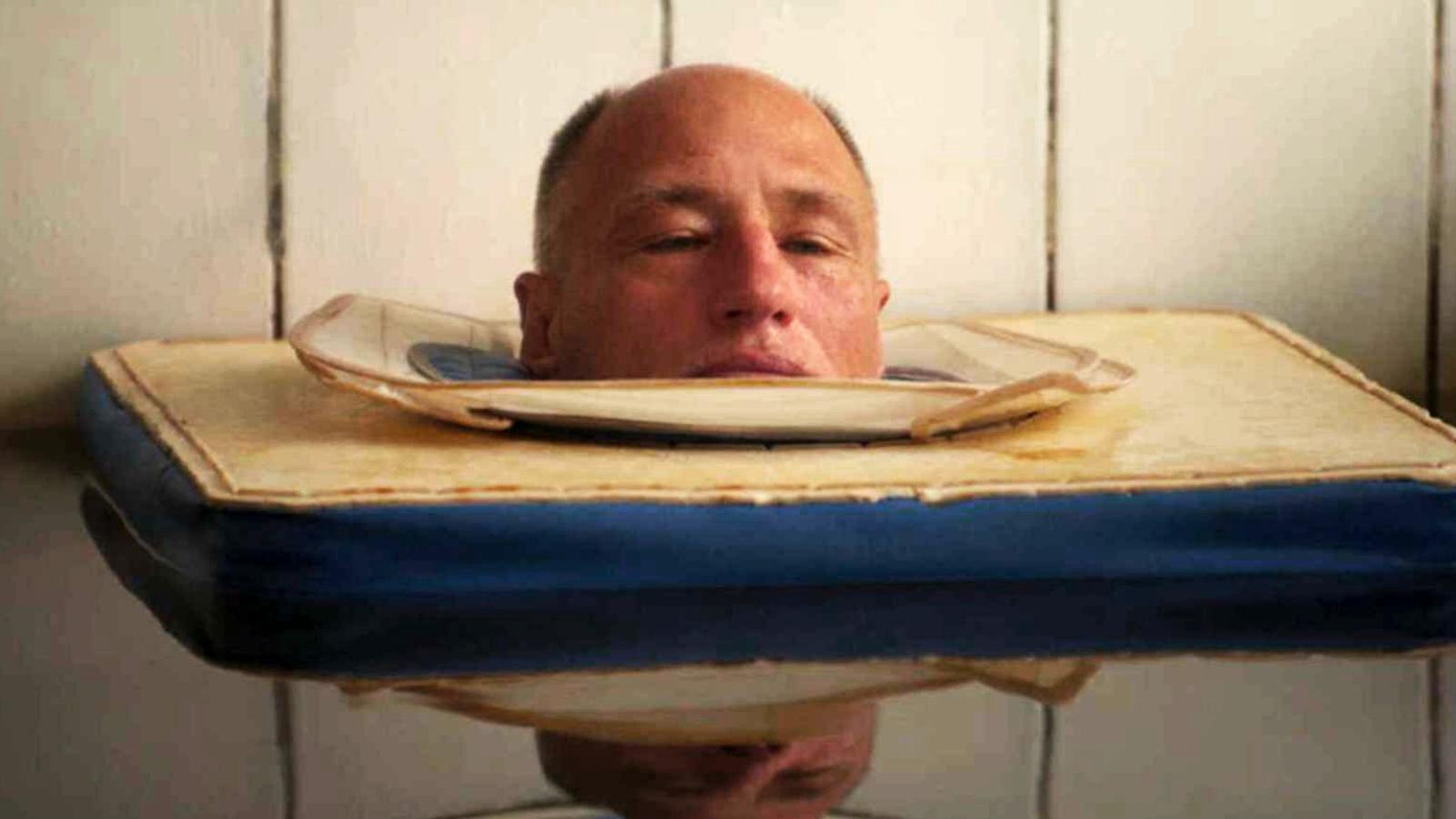 A Szanatórium egy svájci intézet lakóin mutatja be a háború borzalmát