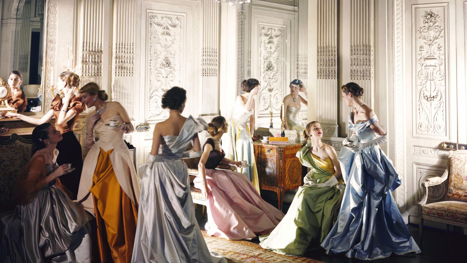 Cecil Beaton egyik divatfotója, amely 1948-ban készült