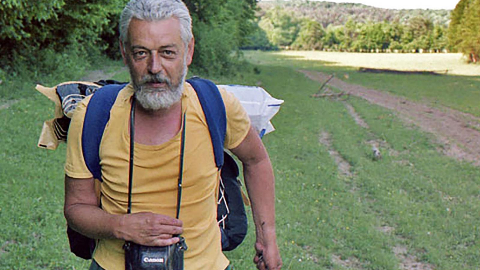 Rockenbauer Pál két ízben is végigjárta az országos kék jelzést. E vándorlásról forgatott filmjei sokakat buzdítottak természetjárásra