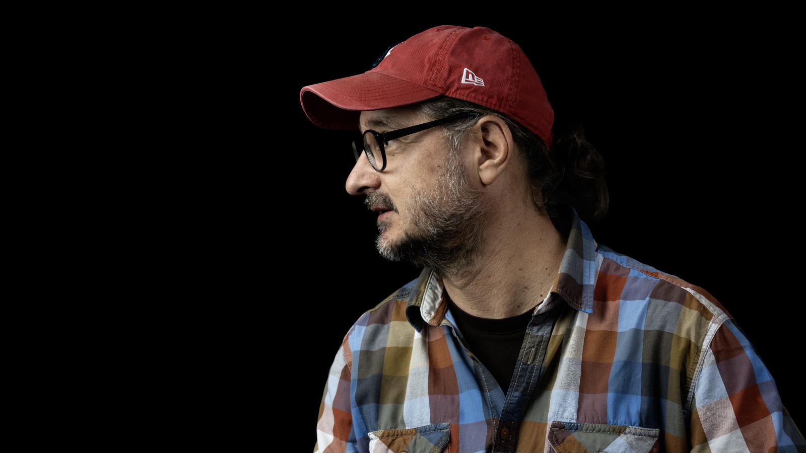 Tárcasorozatunk legújabb darabjának szerzője, a József Attila-díjas Cserna-Szabó András