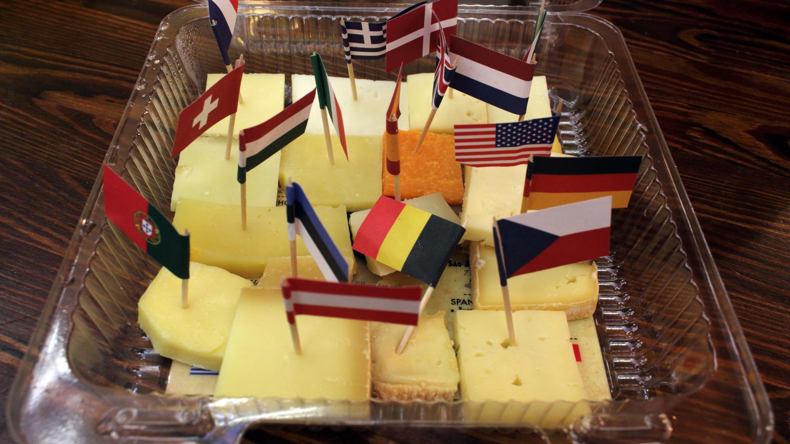 Sajtok és nemzetek – a történelem viharai, a végén a téeszesítéssel, nem engedték organikusan kifejlődni a magyar sajtot