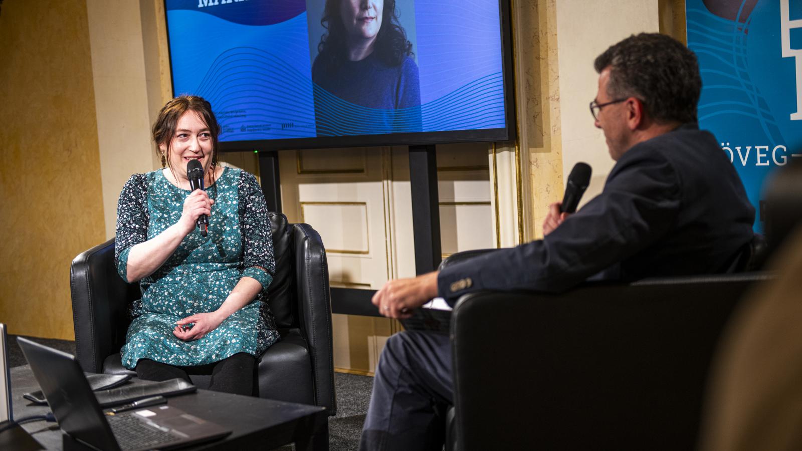 Inkeri Markkula az írás mellett aktívan kutat is