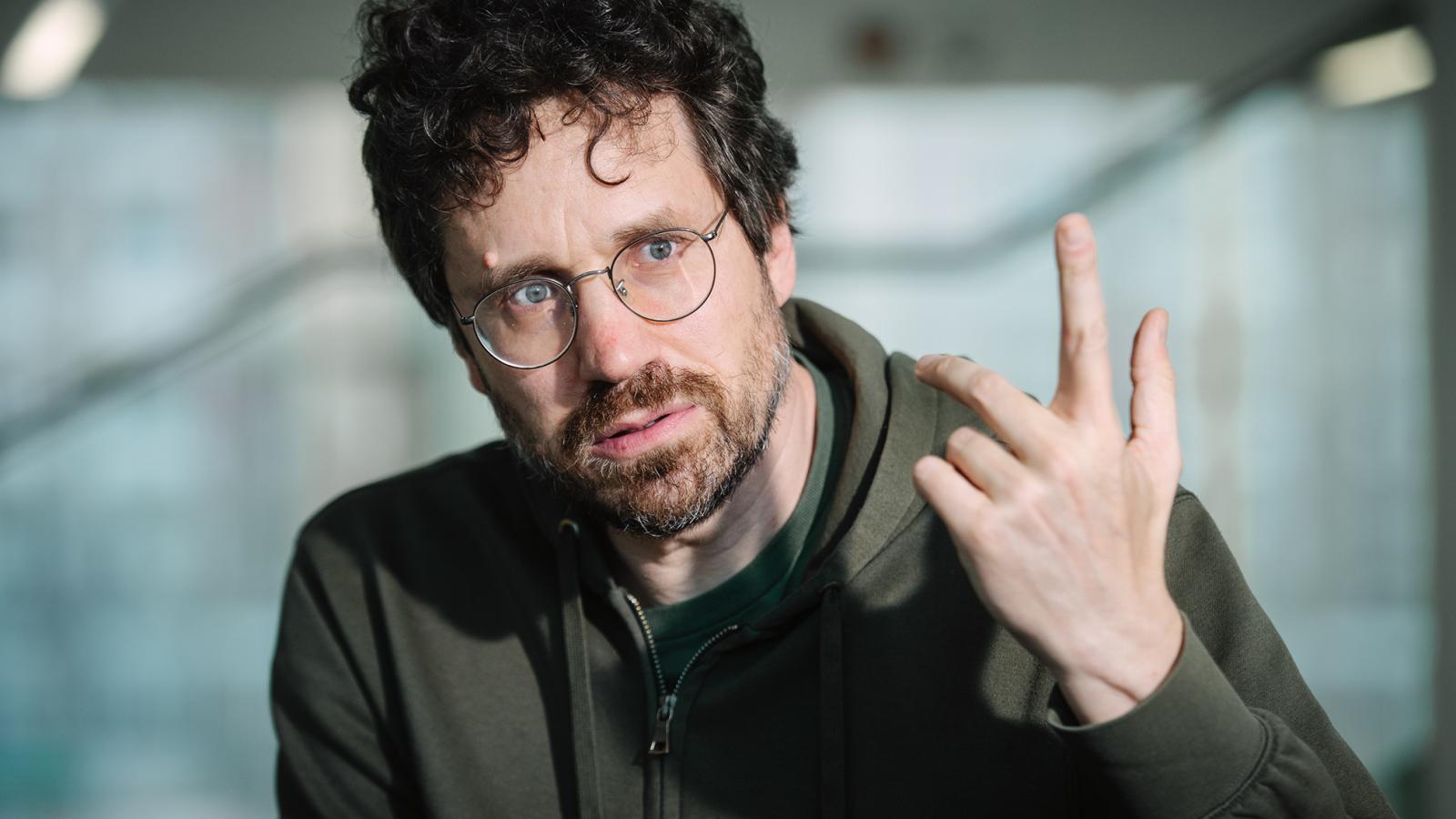 Maga az amerikai elnök tudatta a magyar kormányfővel, hogy az orosz energia ügyében eddig és nem tovább, itt a fal