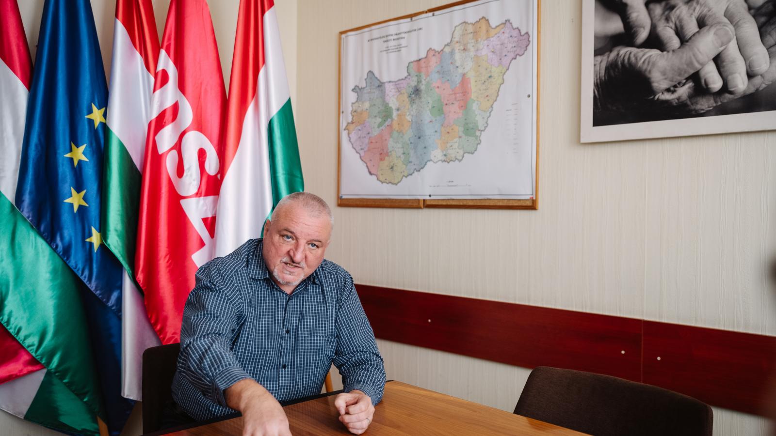 Komjáthi Imre pártelnök - Korábbi felvétel