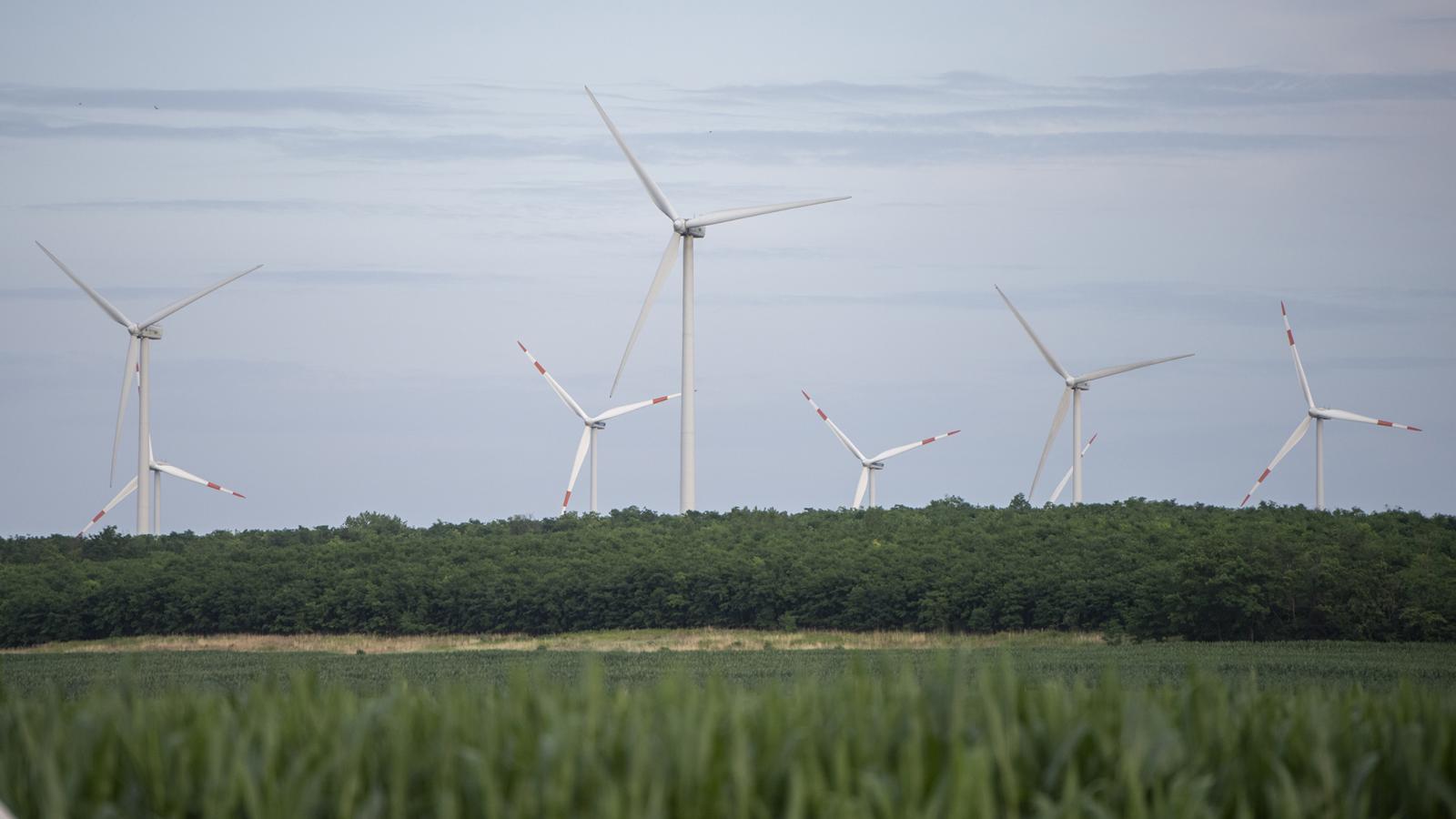 Alapvető érdek lenne, hogy a megújuló energia felé forduljunk