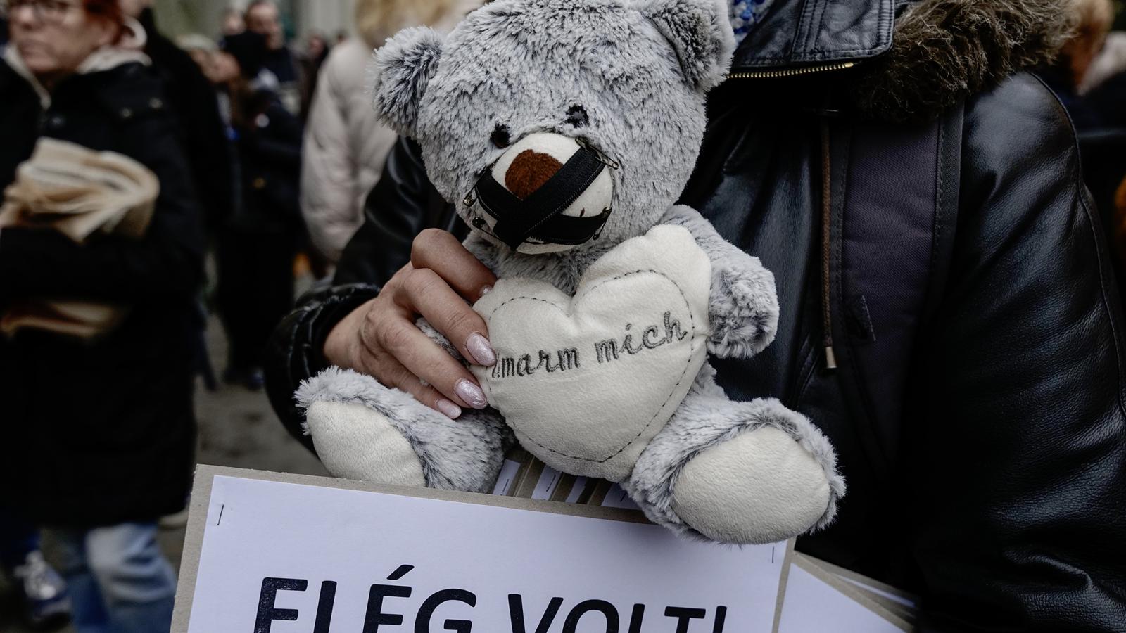 A hét végén két tüntetés is volt a Szőlő utca ügyében, de azóta újabb esetek derültek ki