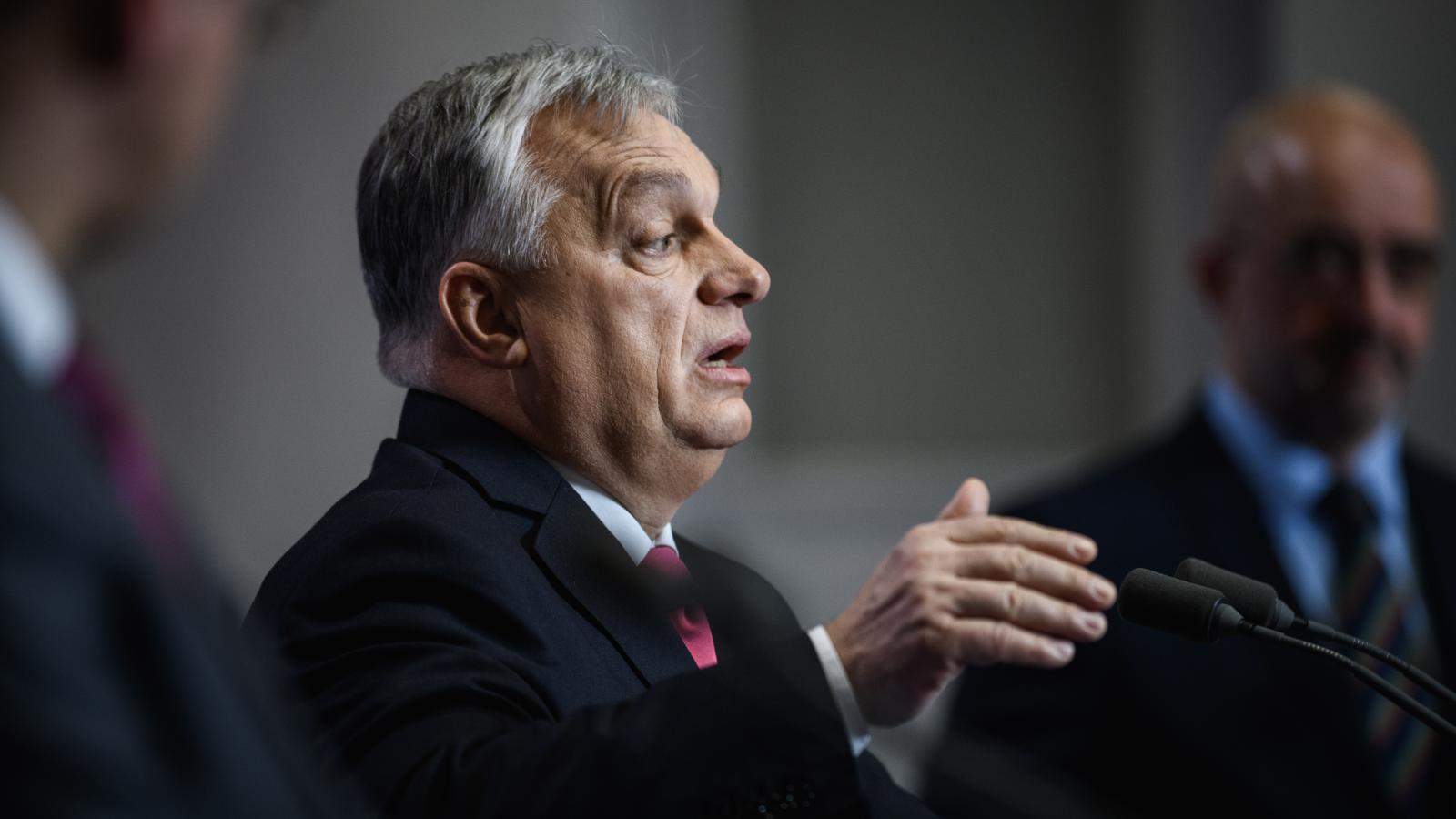 Orbán Viktor a külpolitikában otthon érezte magát, kerülte a kényes belpolitikai témákat