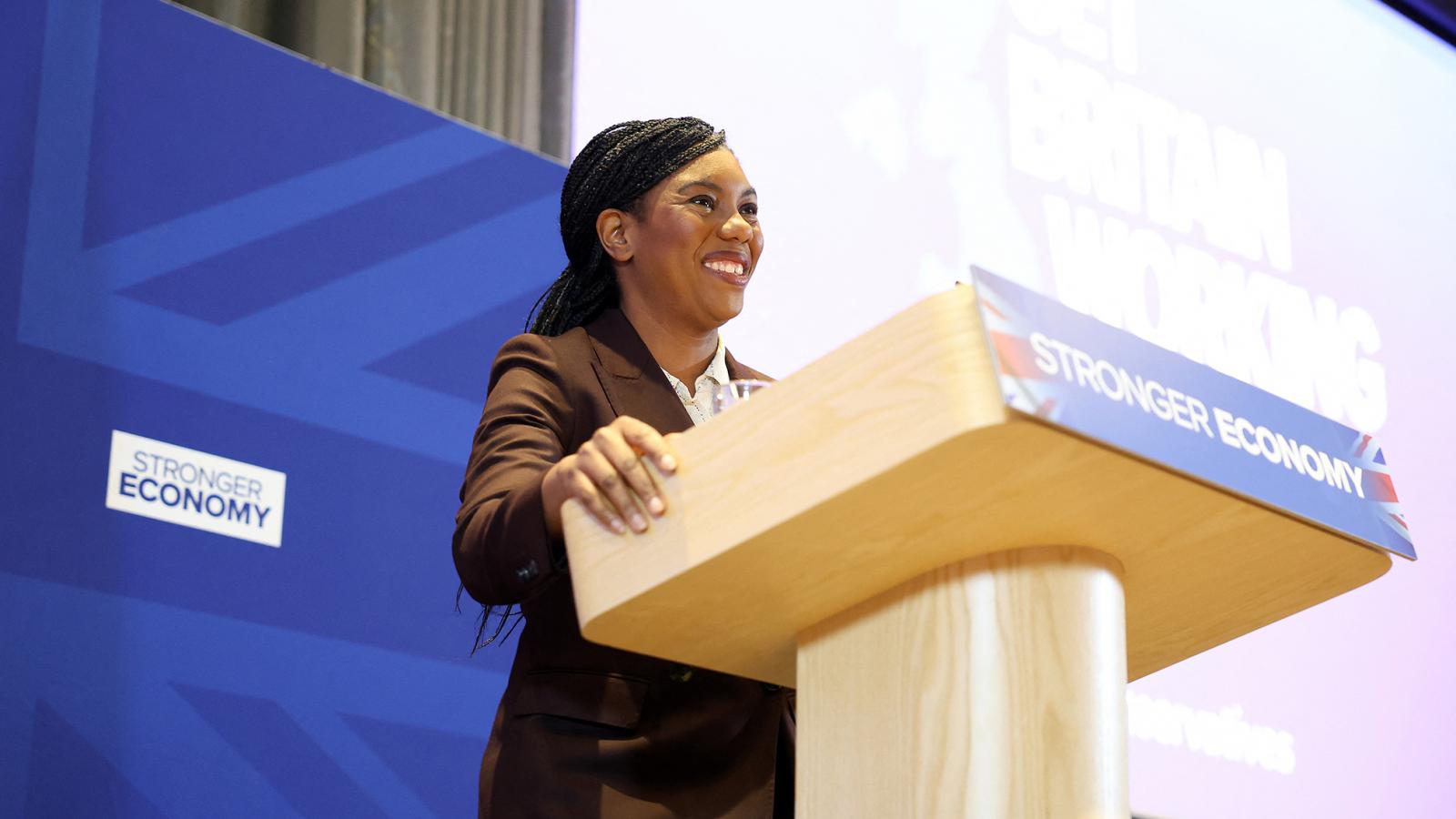 Kemi Bade­noch, a toryk vezetője rácáfolt a szkeptikusokra: kezdi beérni népszerűségben a legnagyobb vetélytársát, a populista Nigel Farage-ot