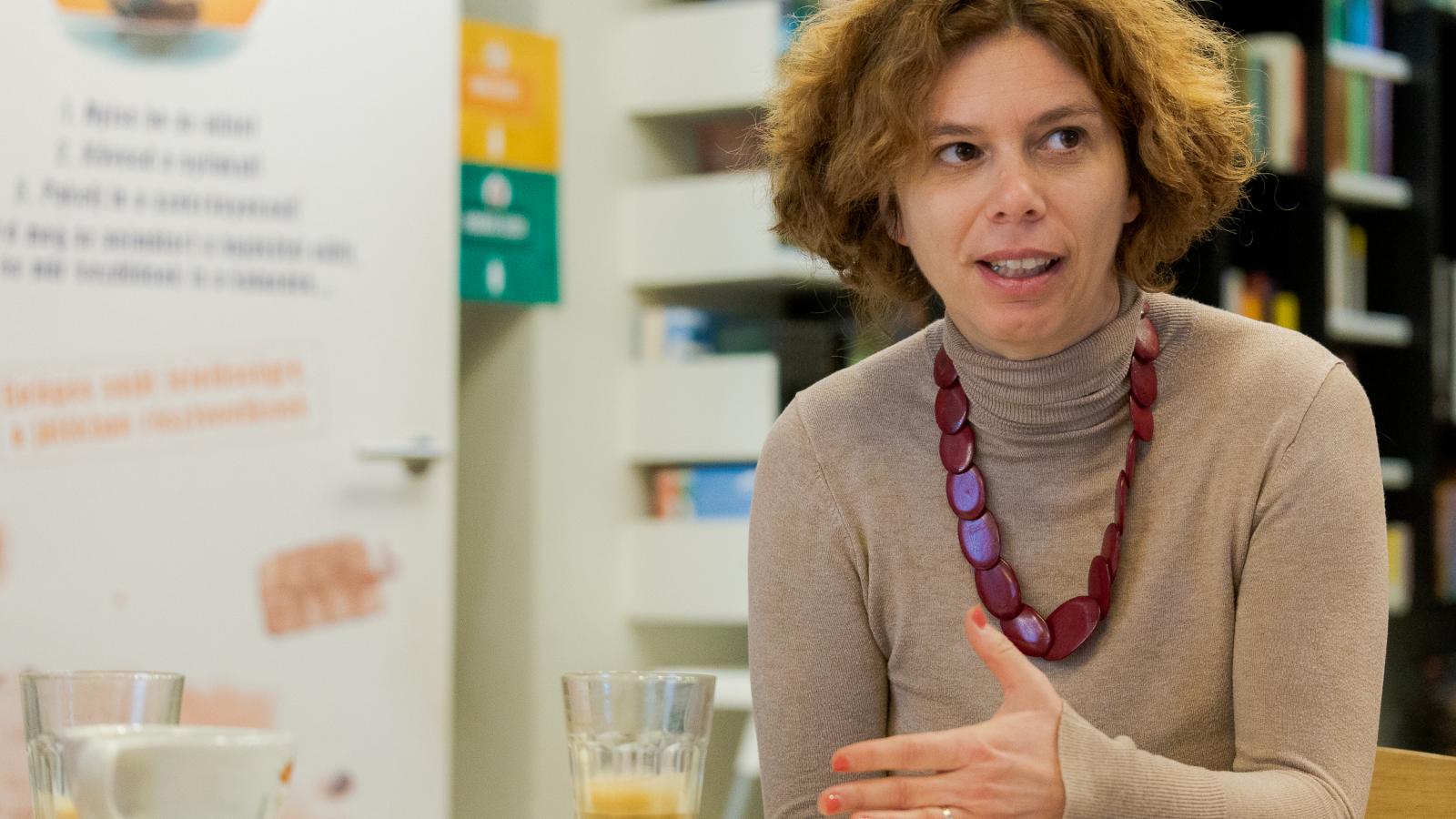 Kiadóként is szeretem, ha nem hagyjuk ott a gyereket teljes reményvesztettségben. Viszont ez nem jelenti azt, hogy ne lehetne fájdalmas dolgokról beszélni