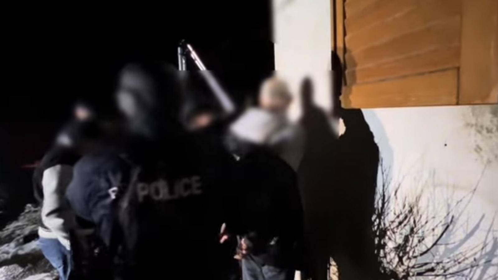 A pacsai emberöléssel gyanúsított W. M. Willi elfogása 