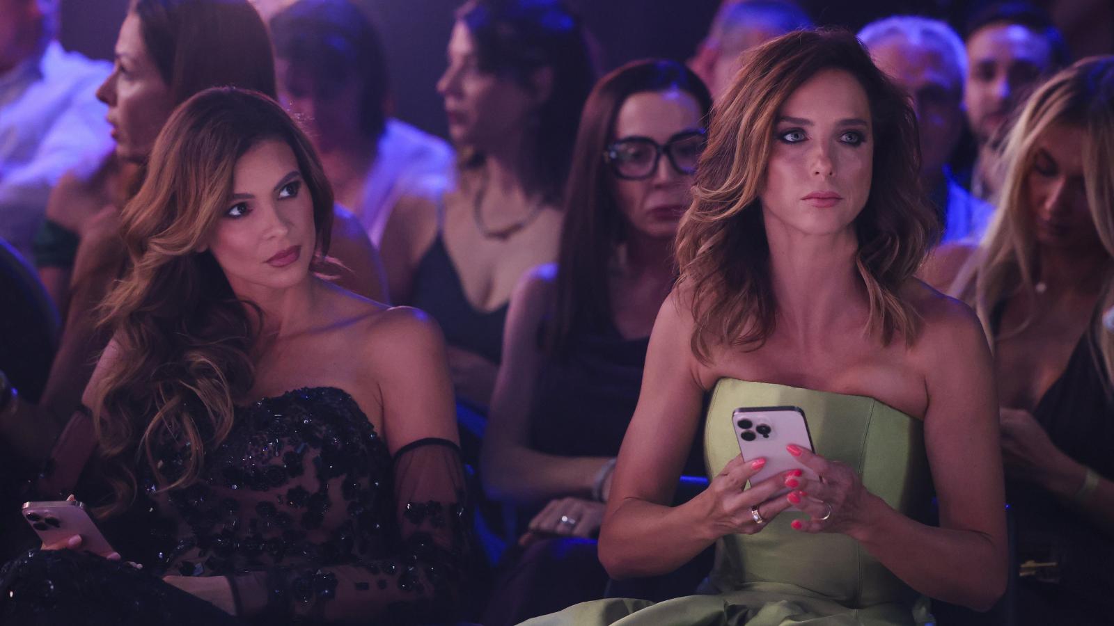 Sarka Kata és Rogán-Szendrei Cecília - Korábbi felvétel 