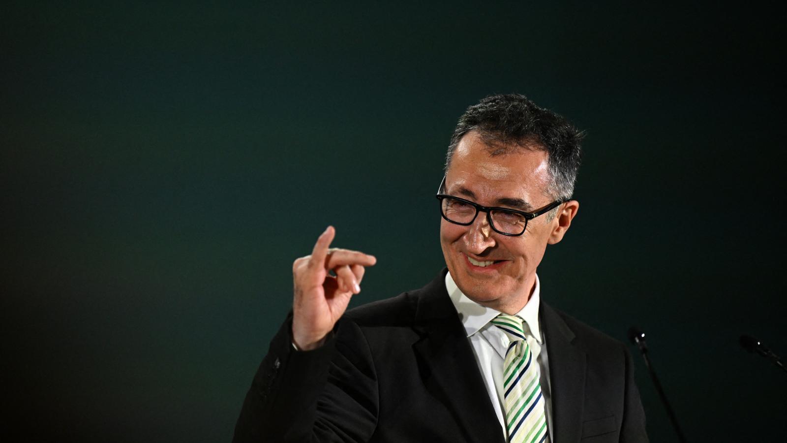 Cem Özdemir, a Zöldek csúcsjelöltje a március 8-i eredményvárón 