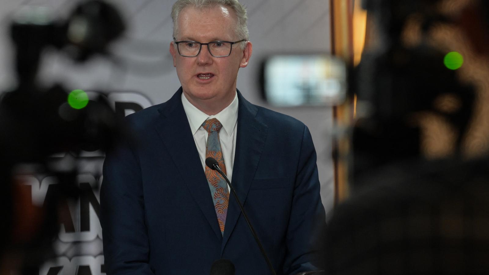 Tony Burke ausztrál belügyminiszter