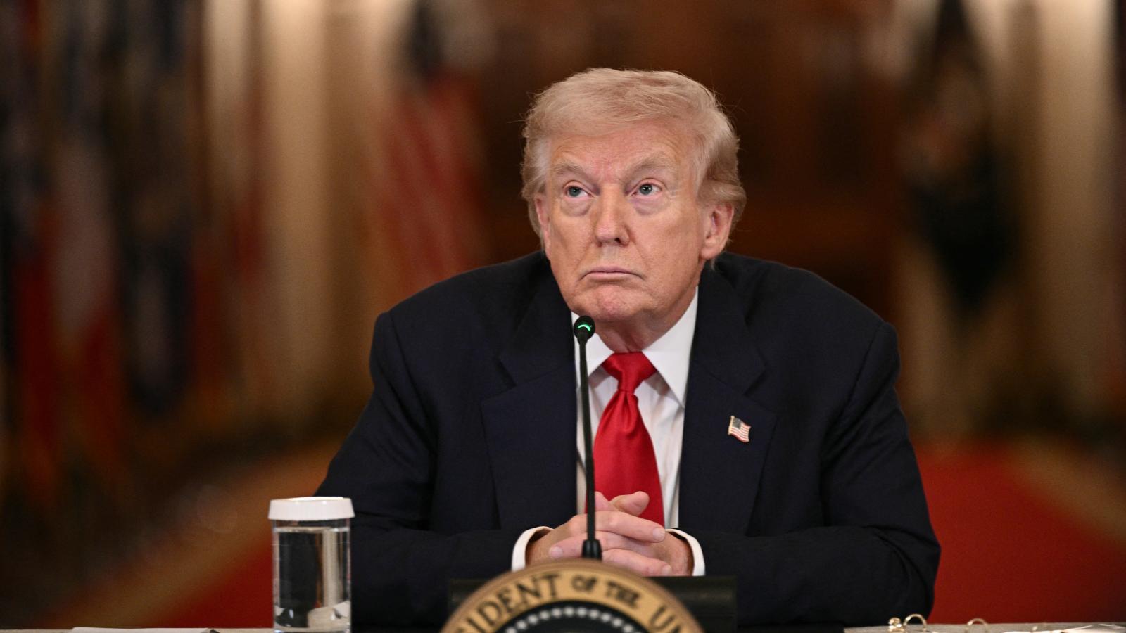 Donald Trump a Fehér Házban 2026. március 6-án. 