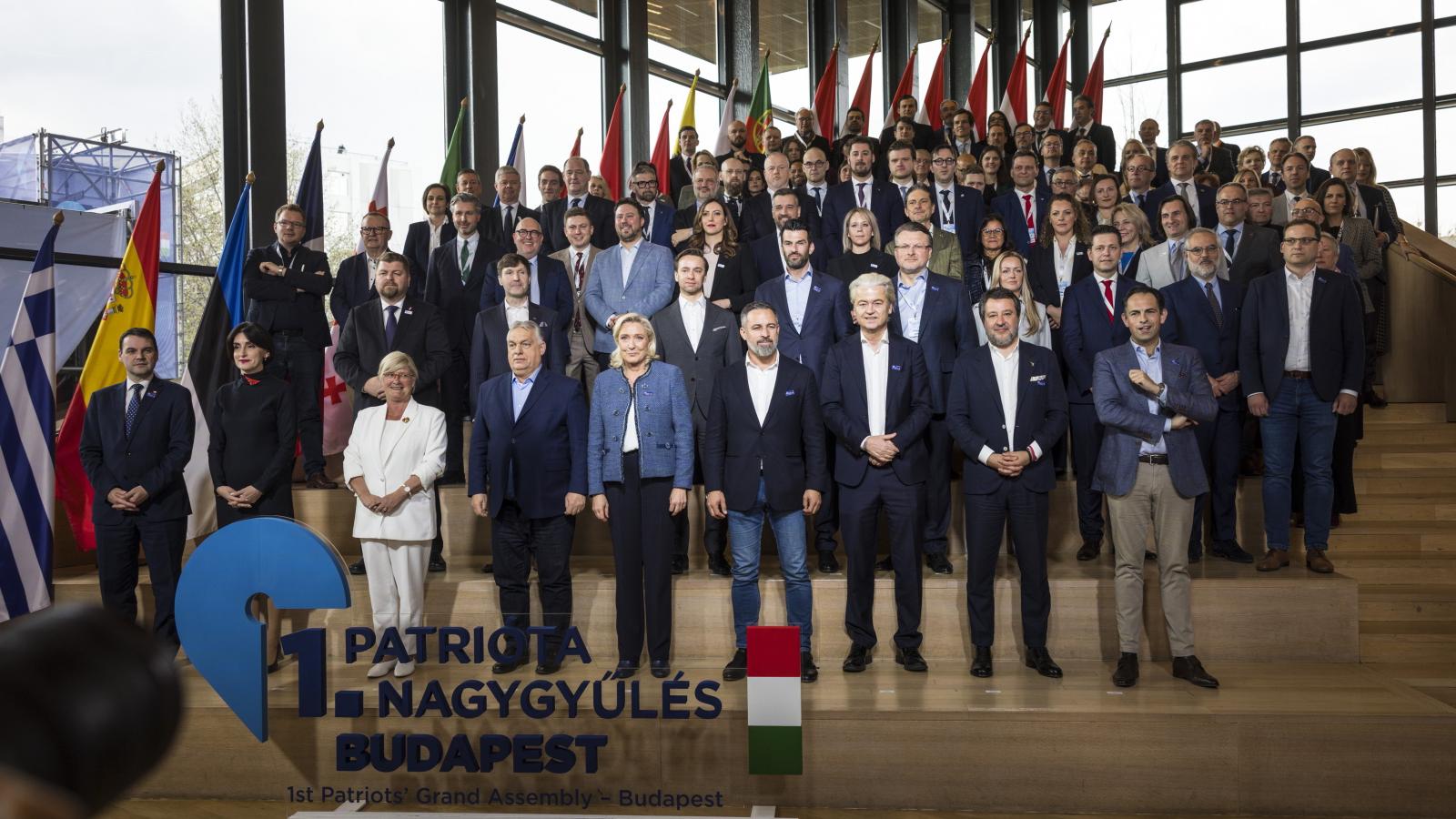 Az 1. Patrióta Nagygyűlés résztvevői a Millenárison 2026. március 23-án.