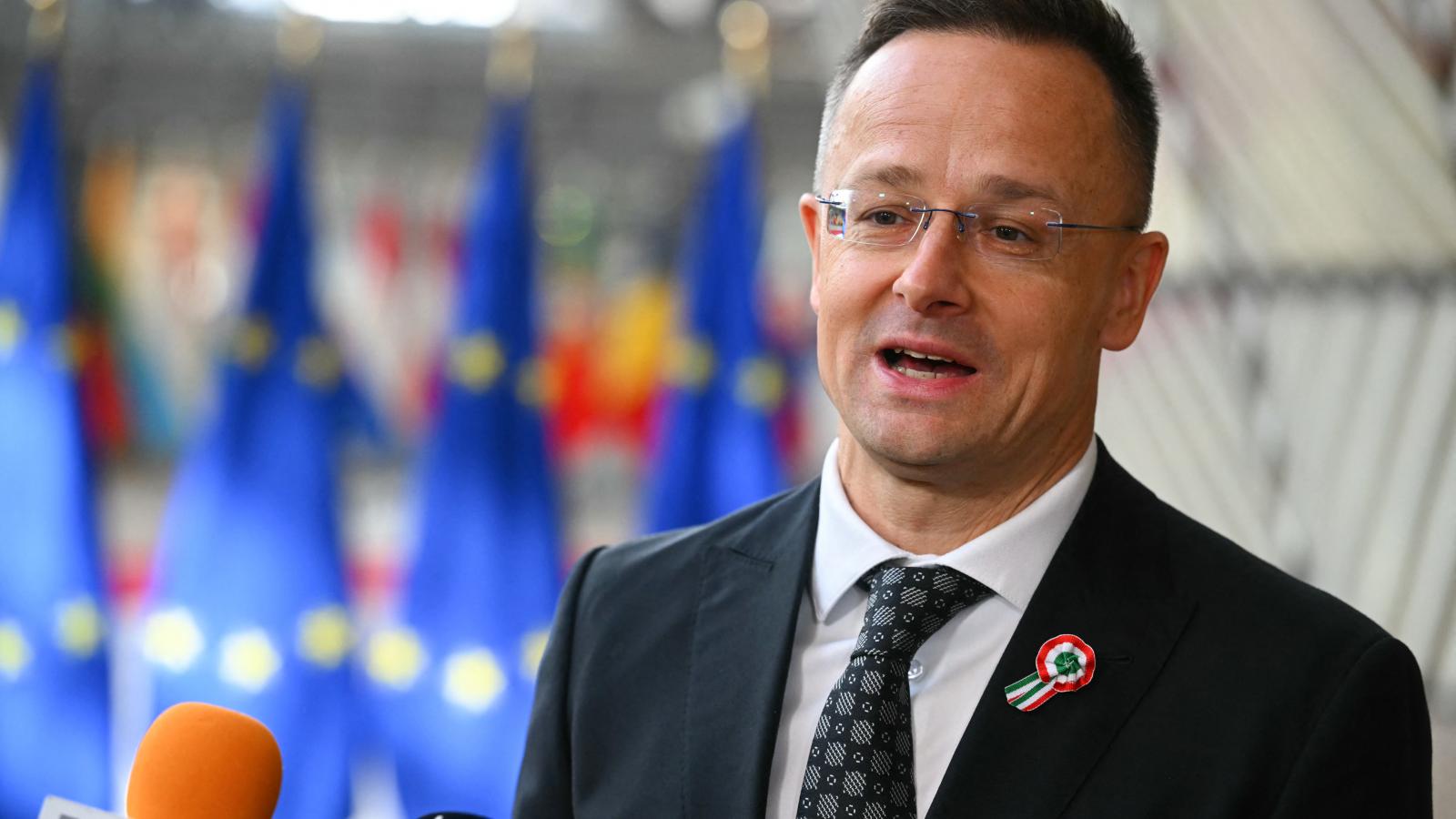 Szijjártó Péter az Európai Unió tagállamainak külügyminiszteri tanácskozása előtt Brüsszelben március 16-án 