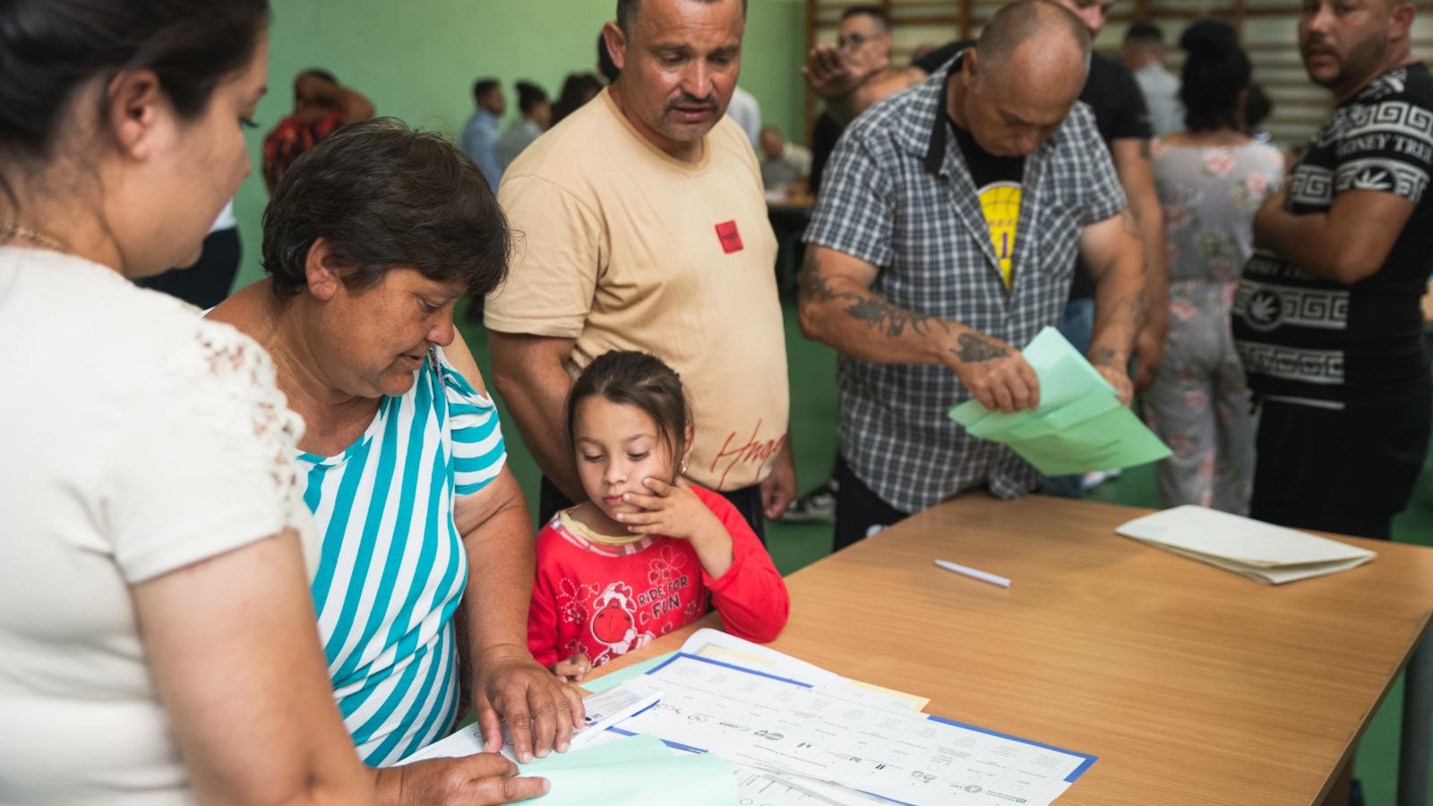 A németeknek és a romáknak van esélyük a teljes jogú képviseletre