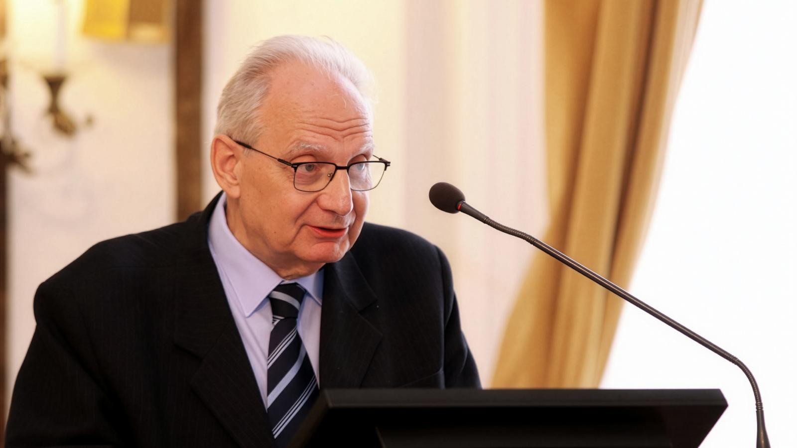 Hunyady György, aki megbecsült alakja a magyar szellemi életnek, rendszeresen megszólal közéleti kérdésekben is