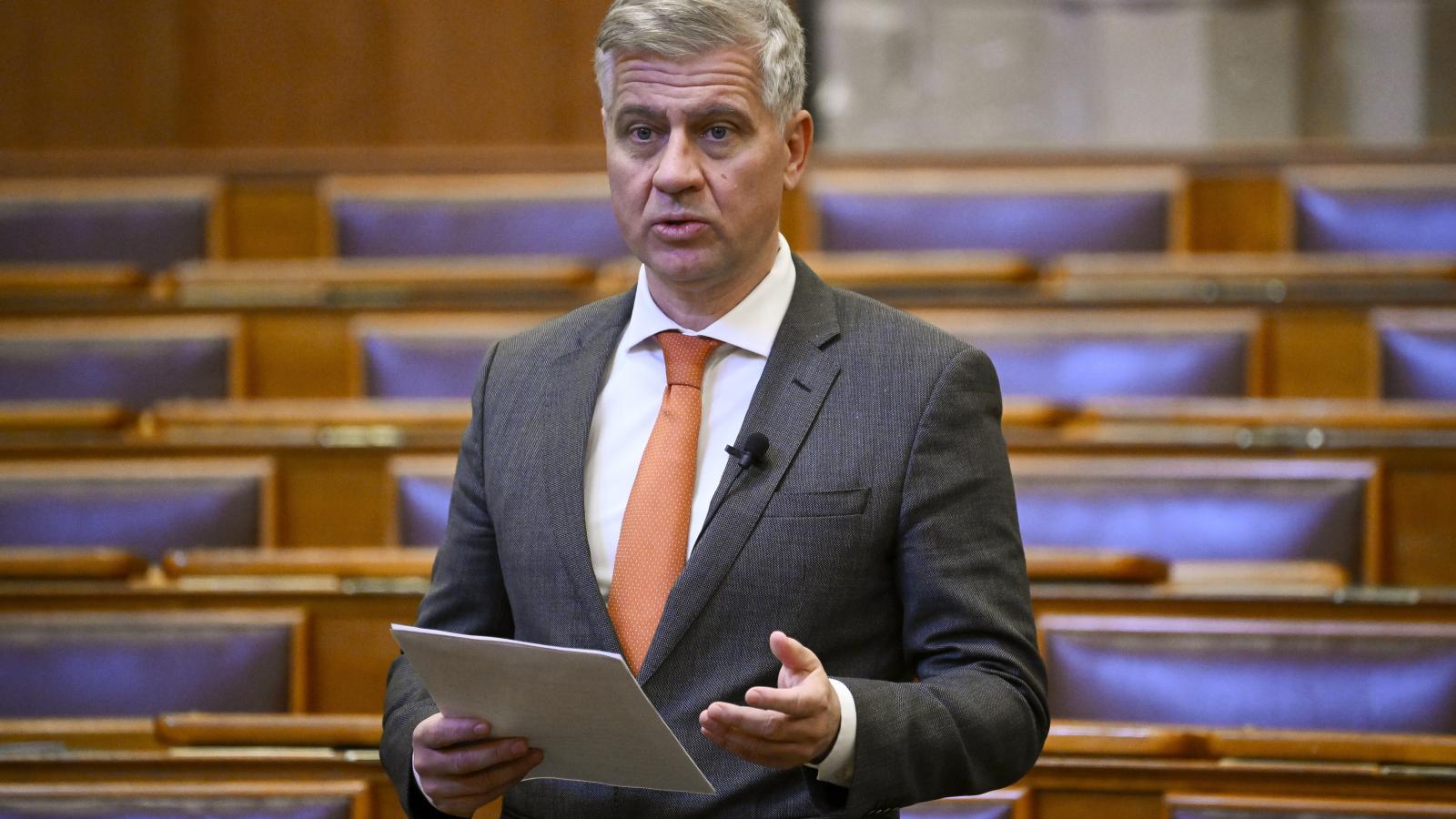 Szatmáry Kristóf - Korábbi felvétel 