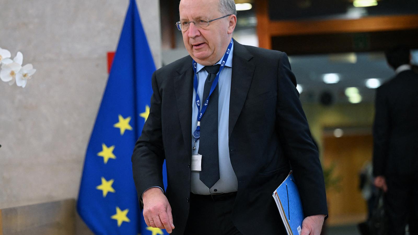 Andrius Kubilius uniós védelmi biztos egy új kezdeményezést vizsgál, amelynek keretében a tagok együtt finanszíroznák a kontinens stratégiai képességeinek megteremtését