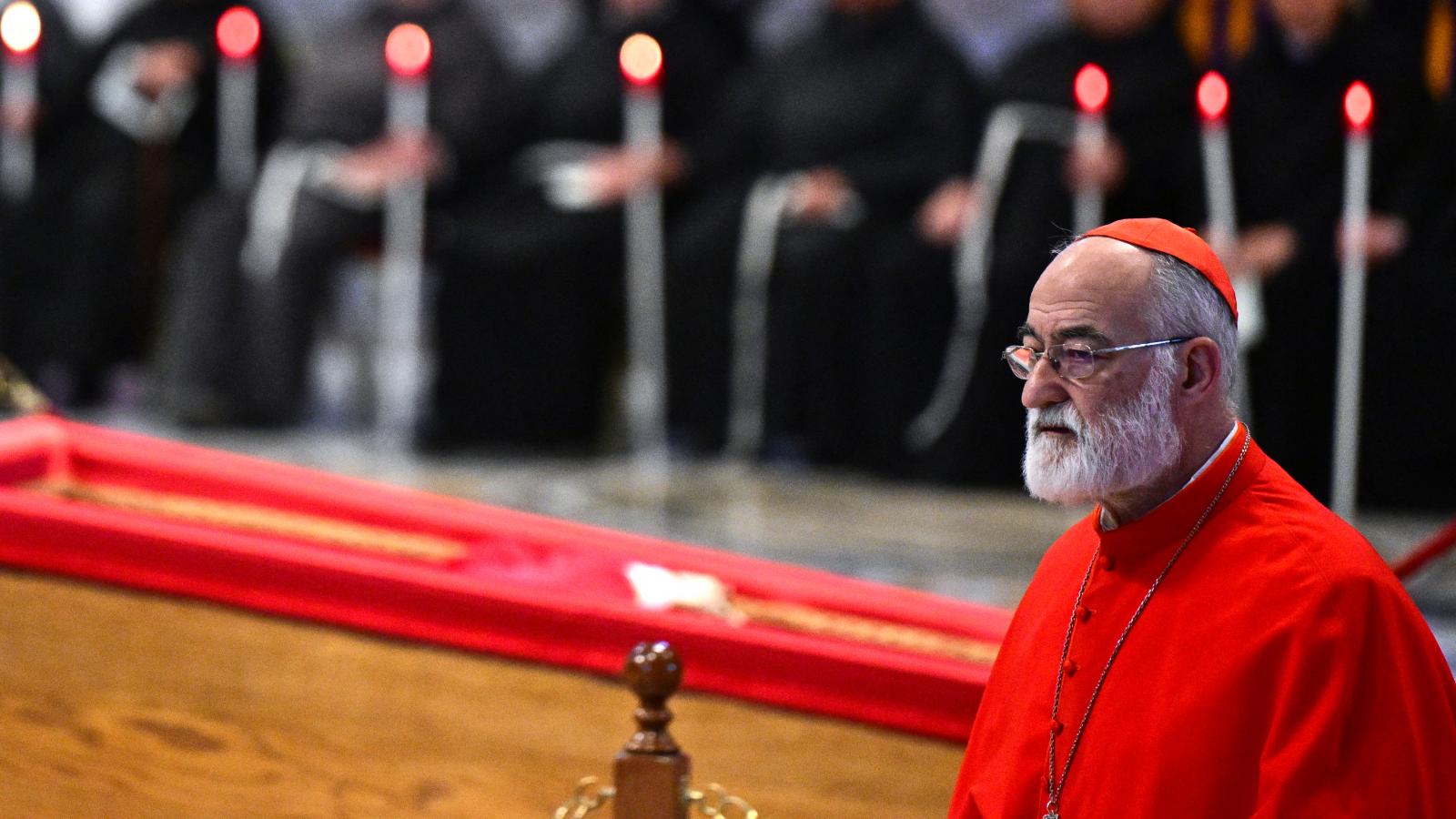 Cristóbal López Romero ellen azért a Vatikán indított eljárást, mert bíborosi rangban van