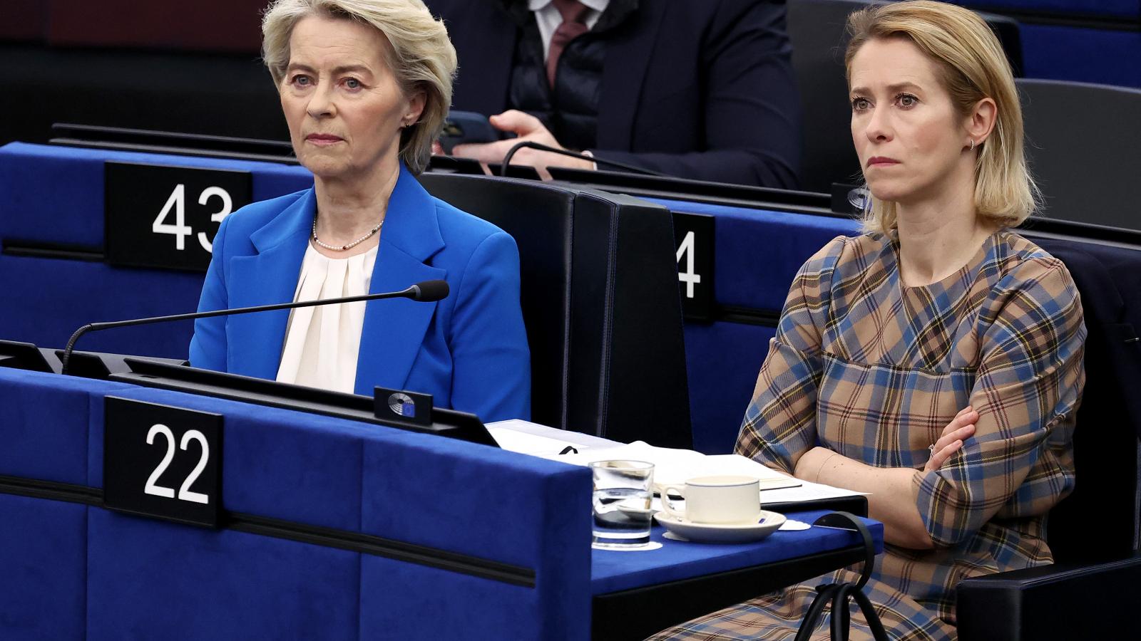 Kaja Kallas és Ursula von der Leyen között már nem is igen lehet leplezni a feszültséget 