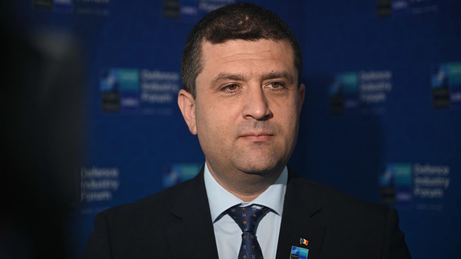 Radu Miruță