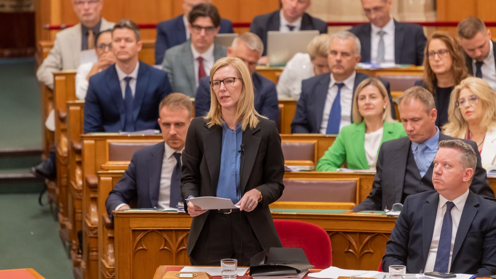 Görög Márta igazságügyi miniszter 2026. július 7-én a parlament rendkívüli ülésén