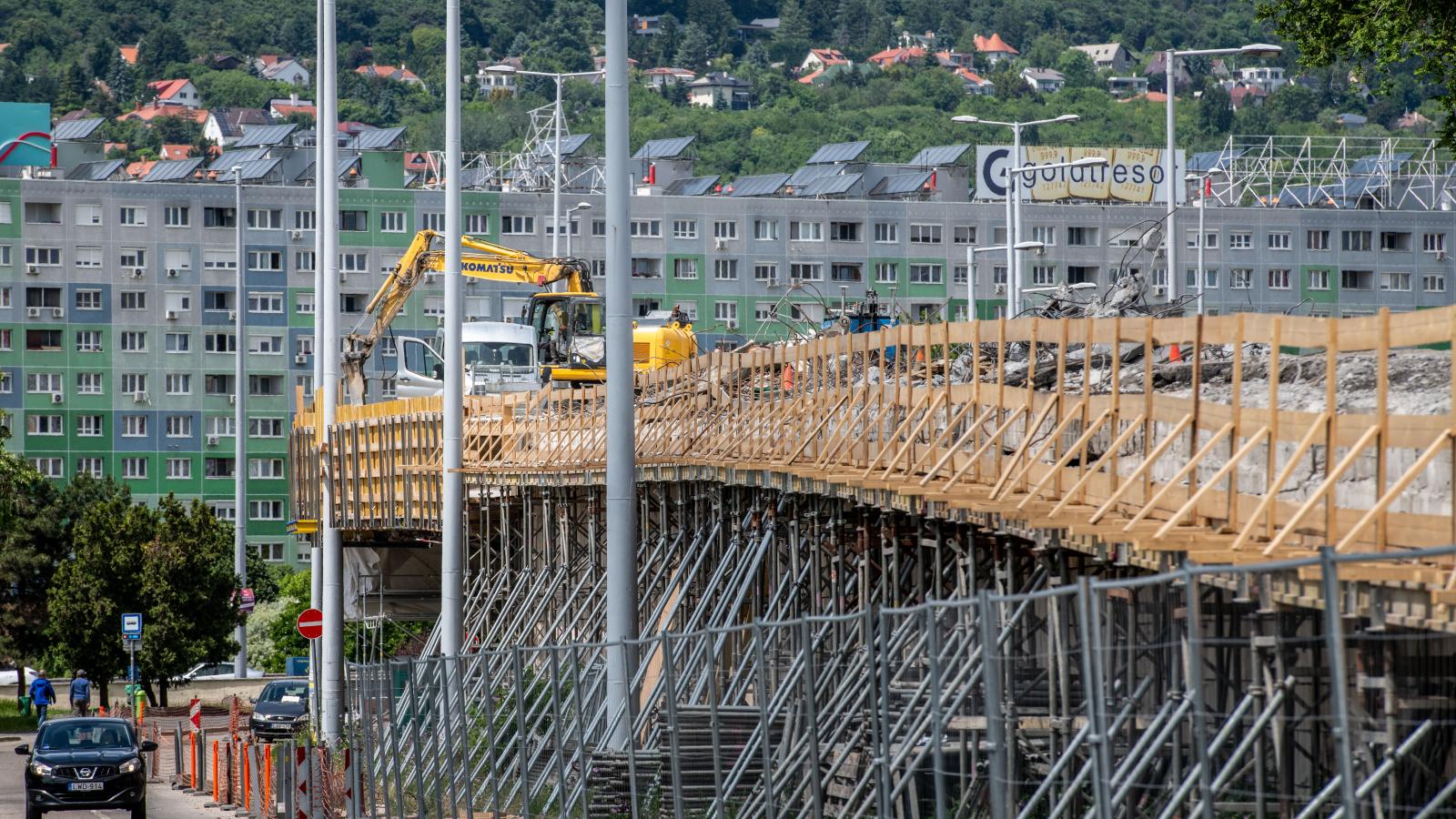 Az óbudai felüljáró felújítási munkálatai 2025 májusában