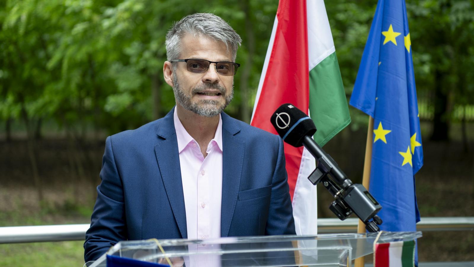 Szedlák Miklós György akkori főigazgató vezette a belső vizsgálatot. A jelentés szerint ez korlátozhatta a vizsgálat pártatlanságát.